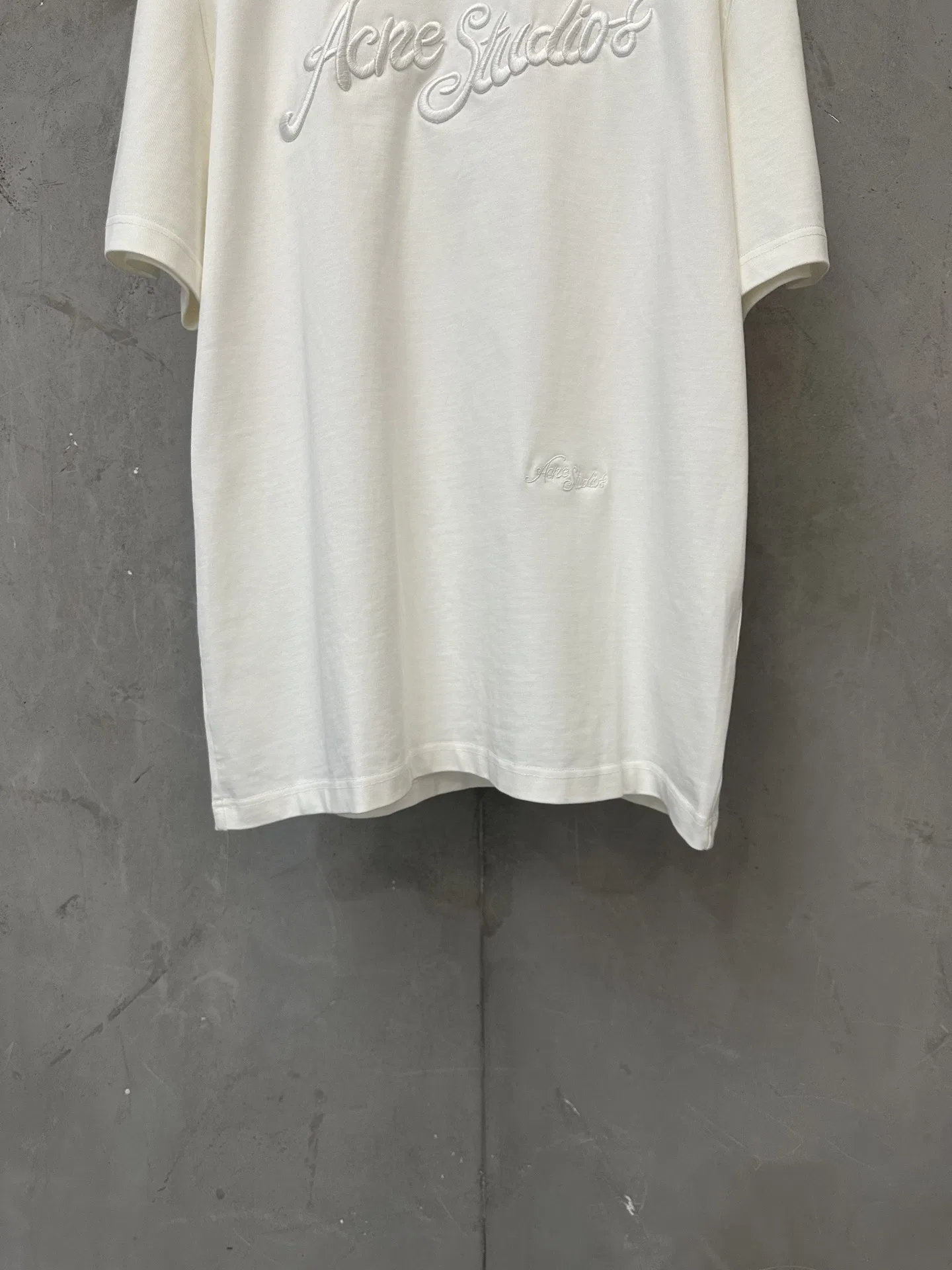 ACNE 27FW RVYVYXA 010 반팔티셔츠 18