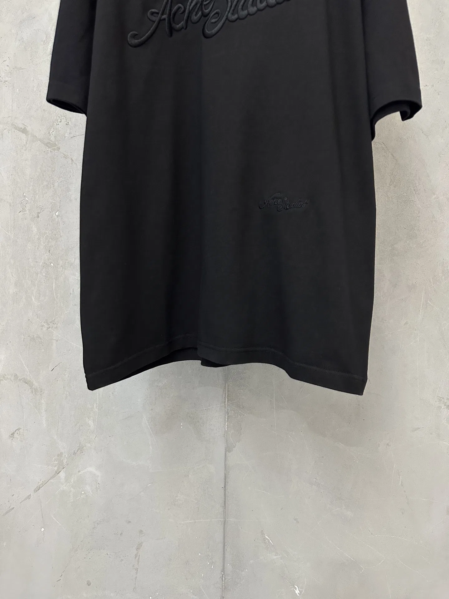 ACNE 27FW RVYVYXA 010 반팔티셔츠 32