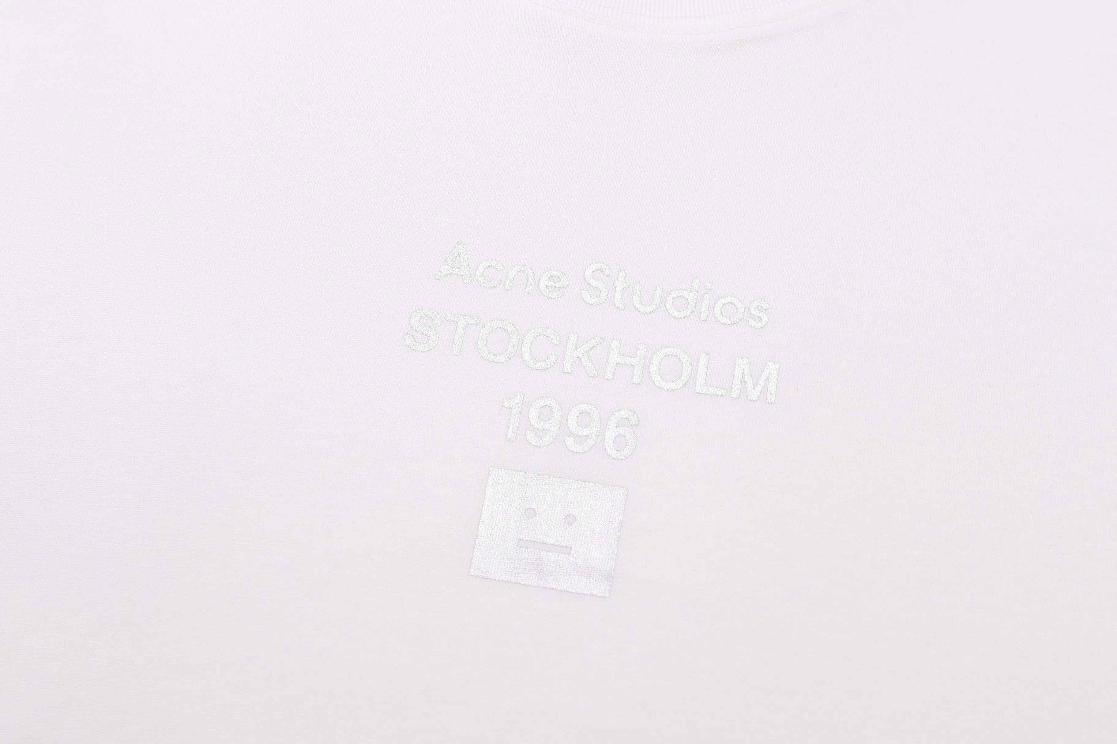 ACNE 27FW VRUKKZV 008 반팔티셔츠 10