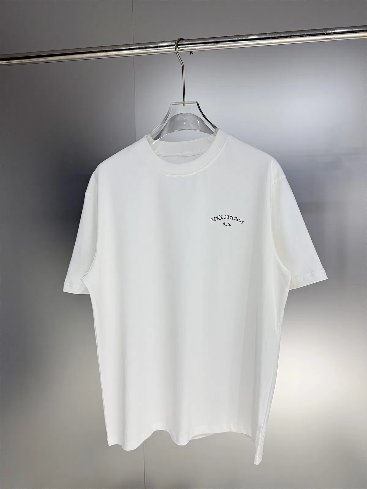 ACNE 27FW VRUKKZV 010 반팔티셔츠 7