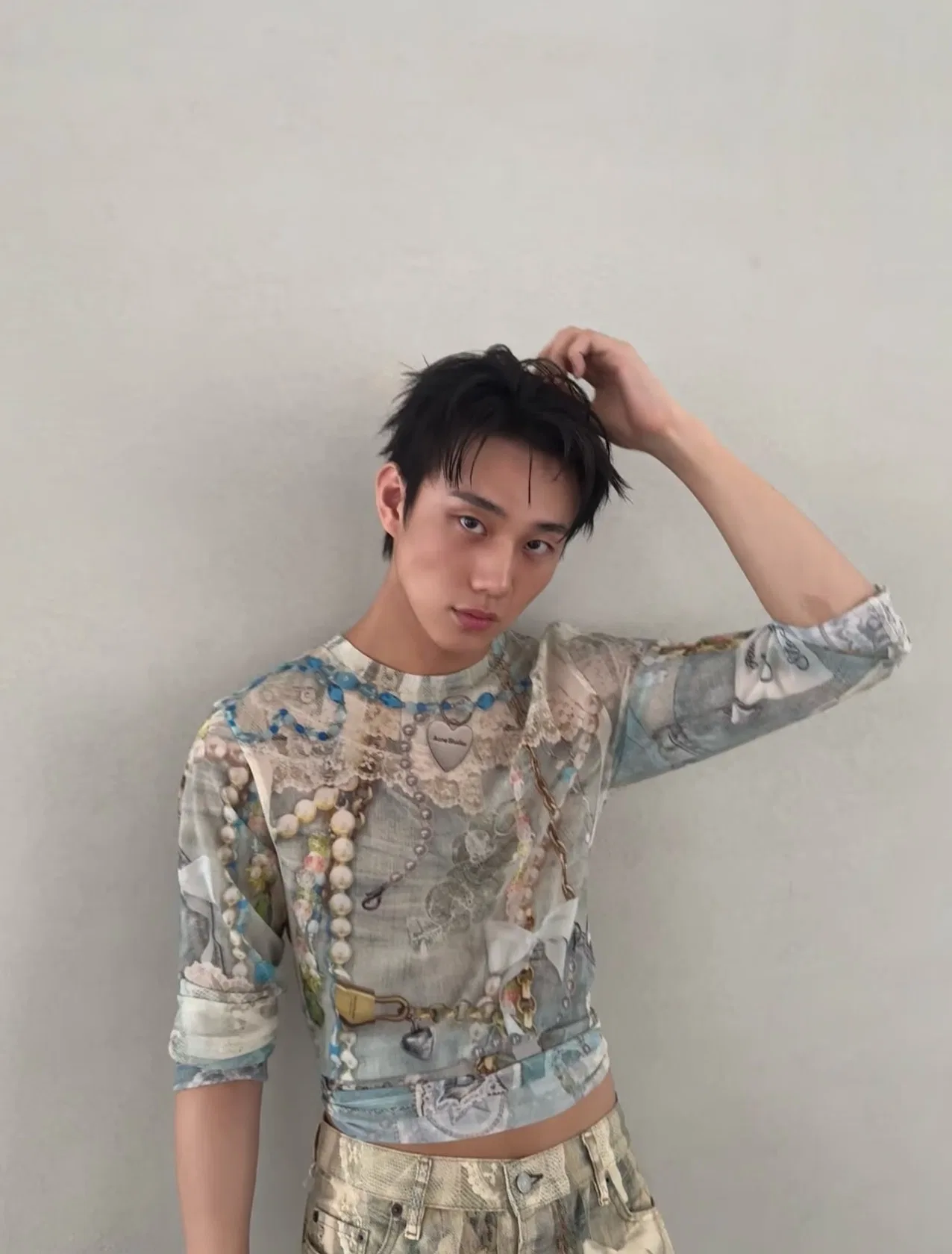 ACNE 27FW VYNUMFZ 007 롱슬리브 17