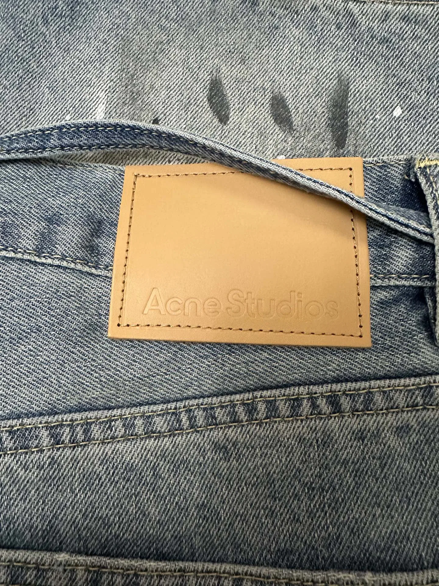 ACNE 27FW ZJFCTMT 004 데님숏츠 8