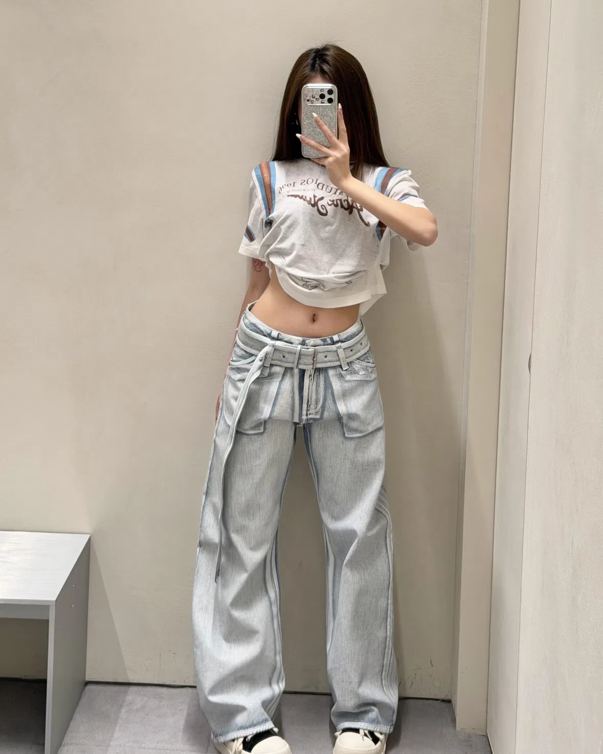 ACNE 27FW ZJFCTMT 005 데님팬츠 9