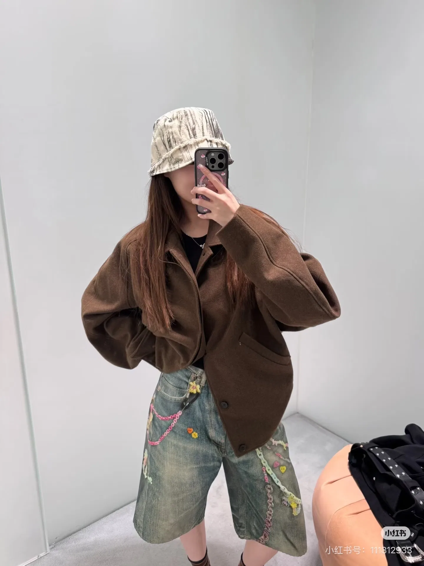 ACNE 27FW ZJFCTMT 007 데님숏츠 13