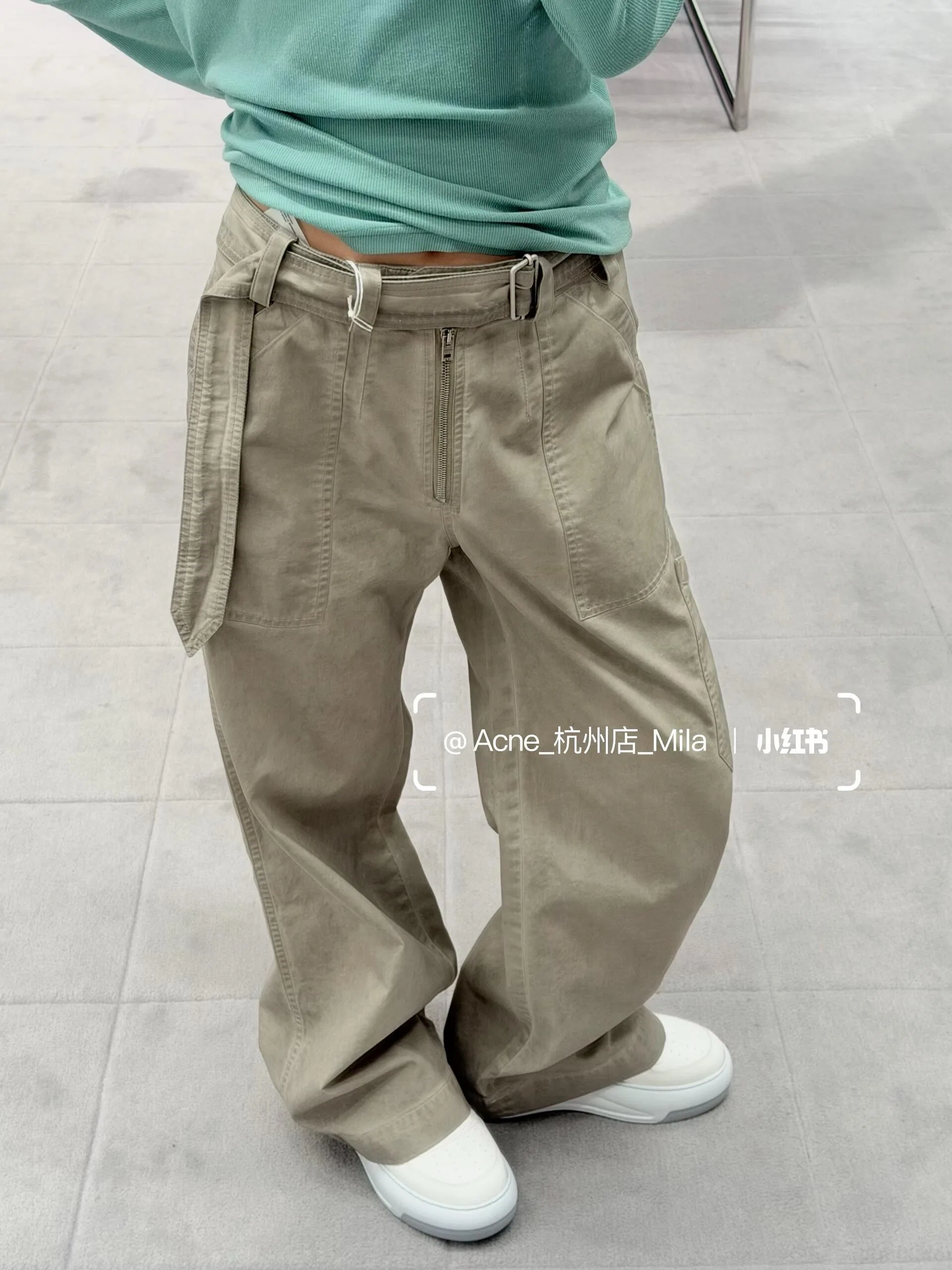 ACNE 27FW ZJFCTMT 010 카고팬츠 9