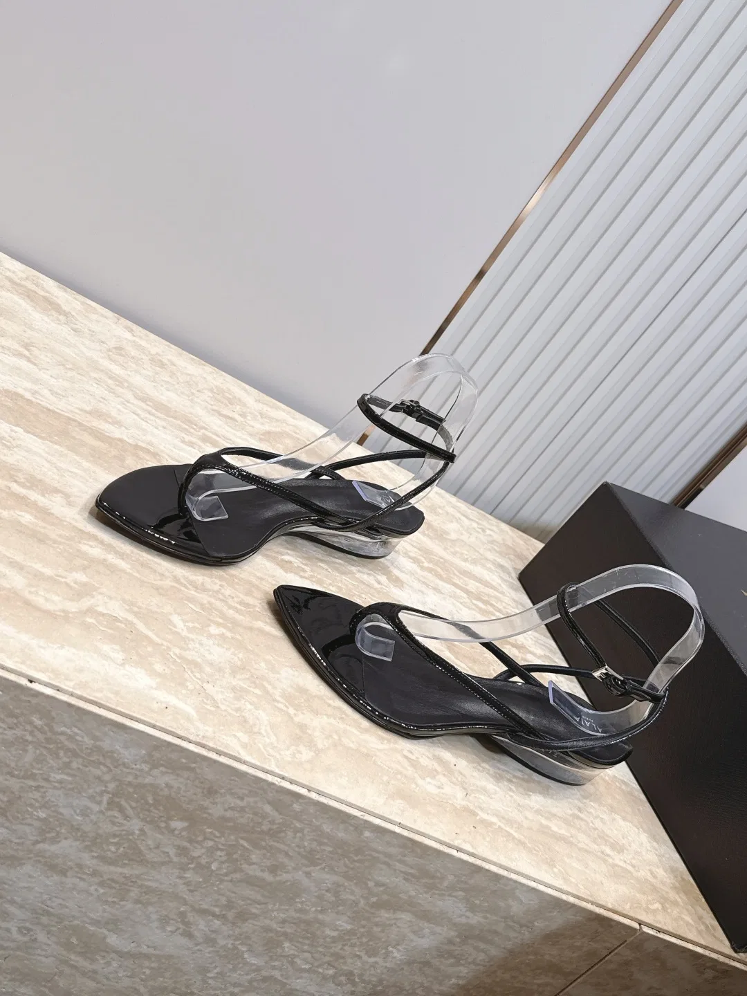 ALAIA 27FW WAUSUNH 010 구두 18
