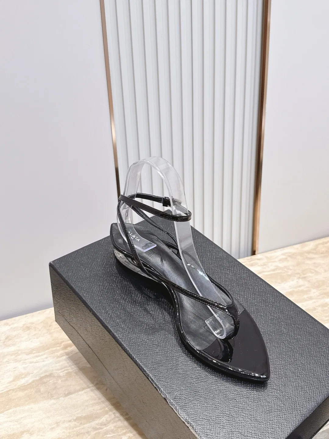 ALAIA 27FW WAUSUNH 010 구두 19