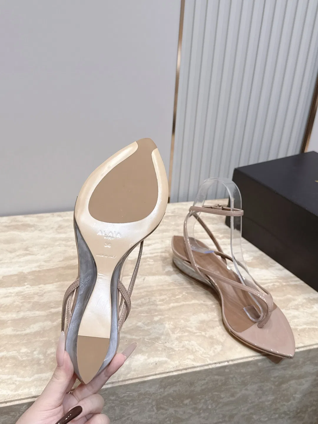 ALAIA 27FW WAUSUNH 010 구두 59