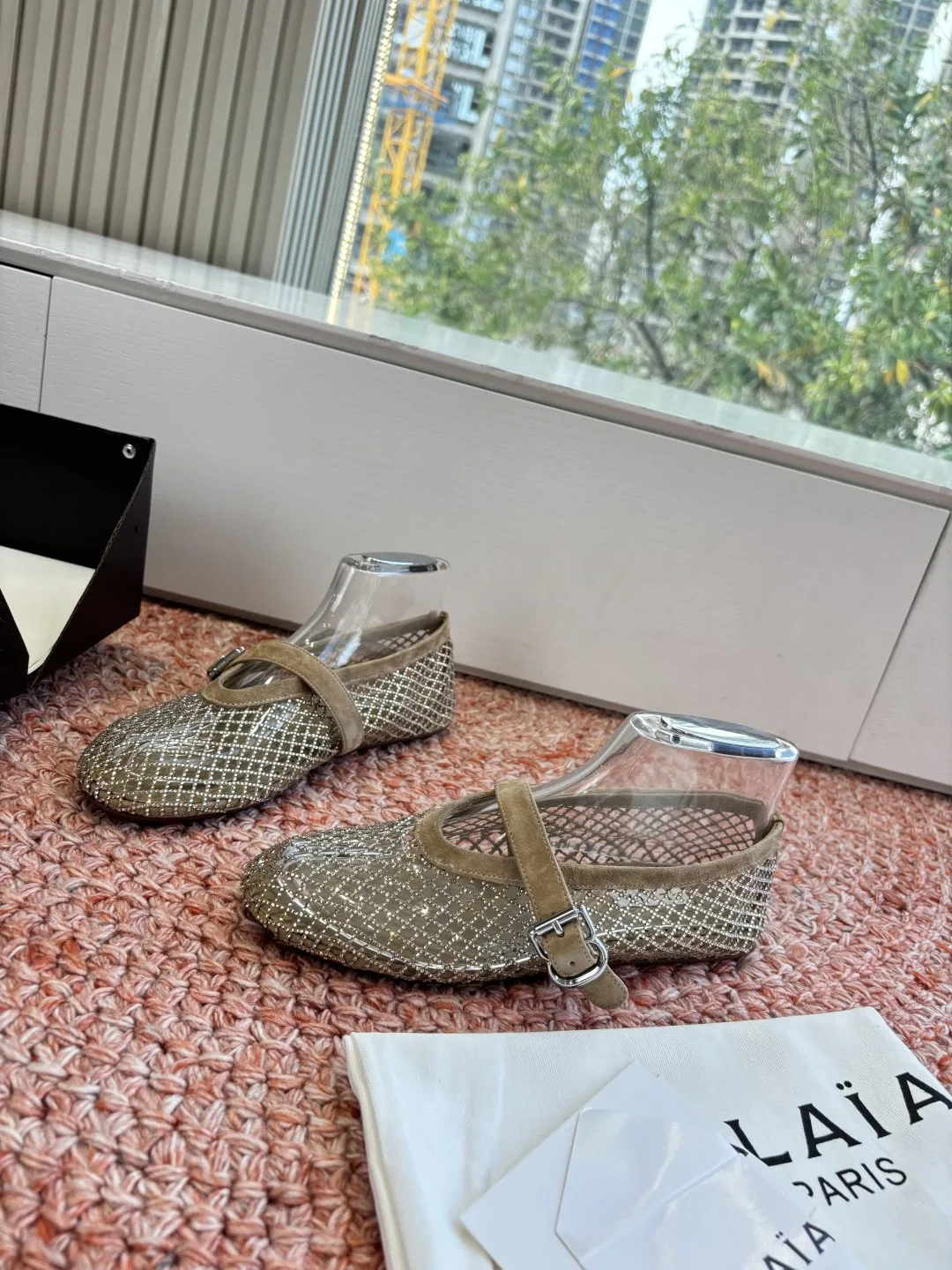 ALAIA 27FW WAUSUNH 013 플랫슈즈 18