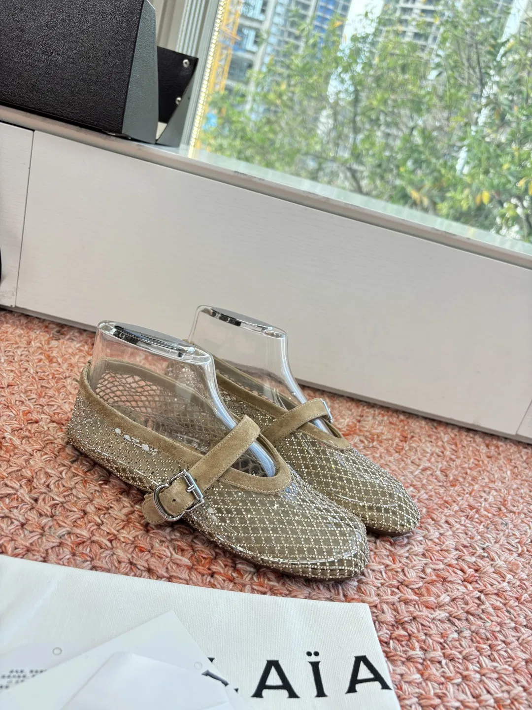 ALAIA 27FW WAUSUNH 013 플랫슈즈 19