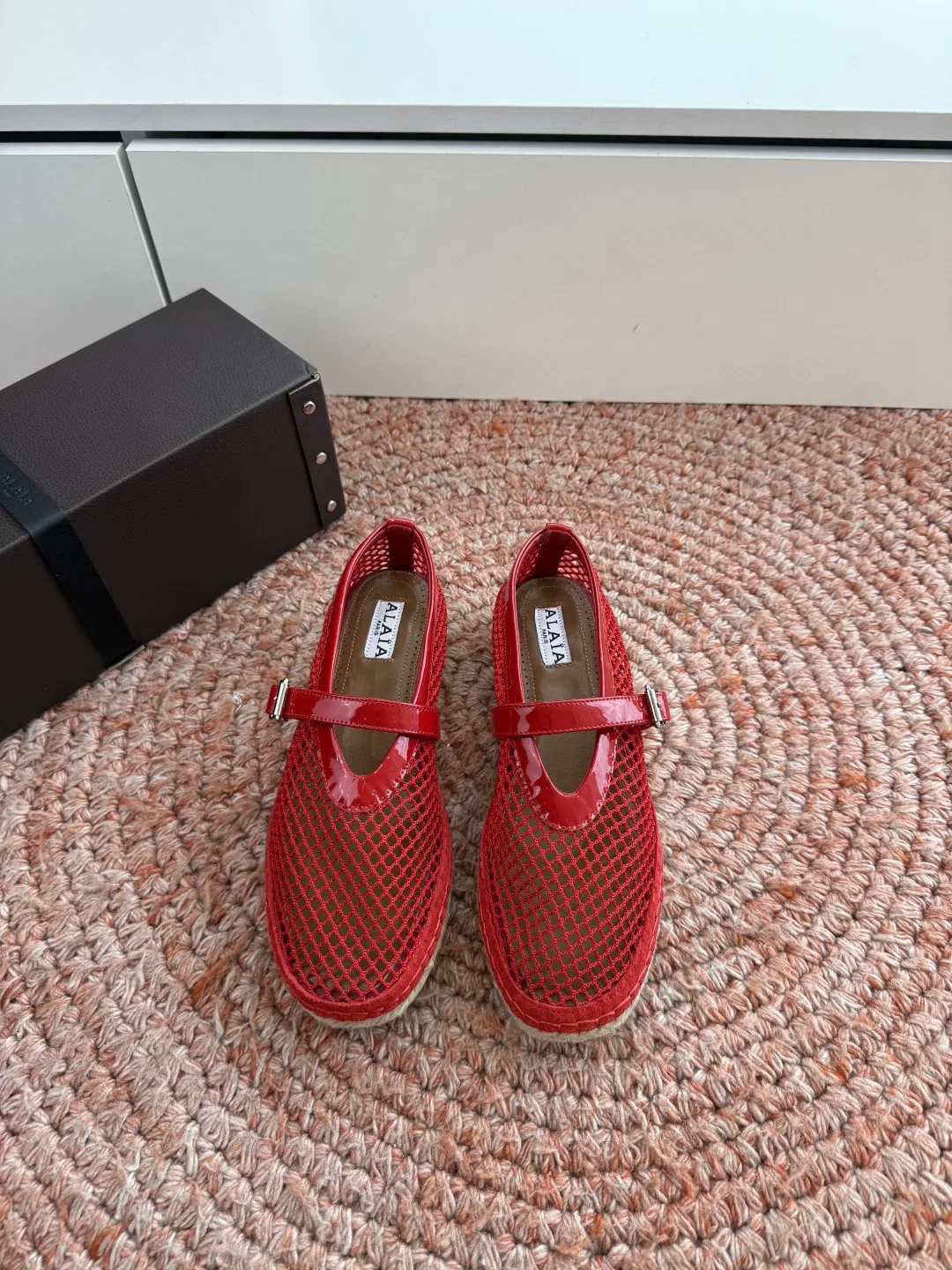 ALAIA 27FW WAUSUNH 014 플랫슈즈 11