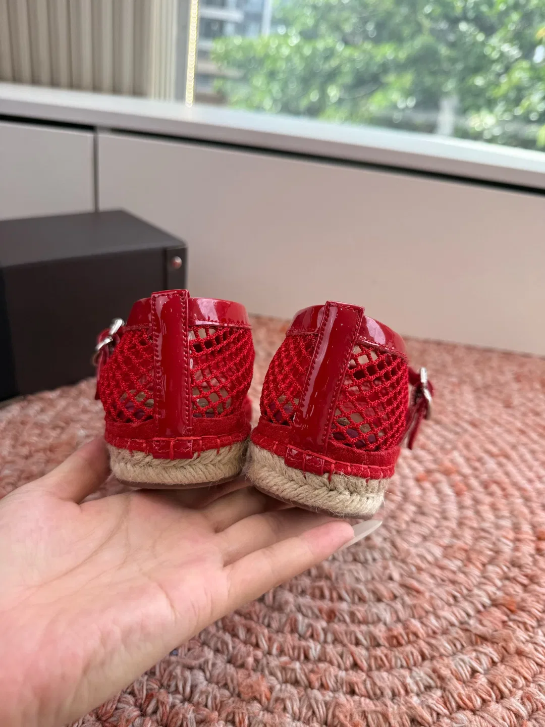 ALAIA 27FW WAUSUNH 014 플랫슈즈 18