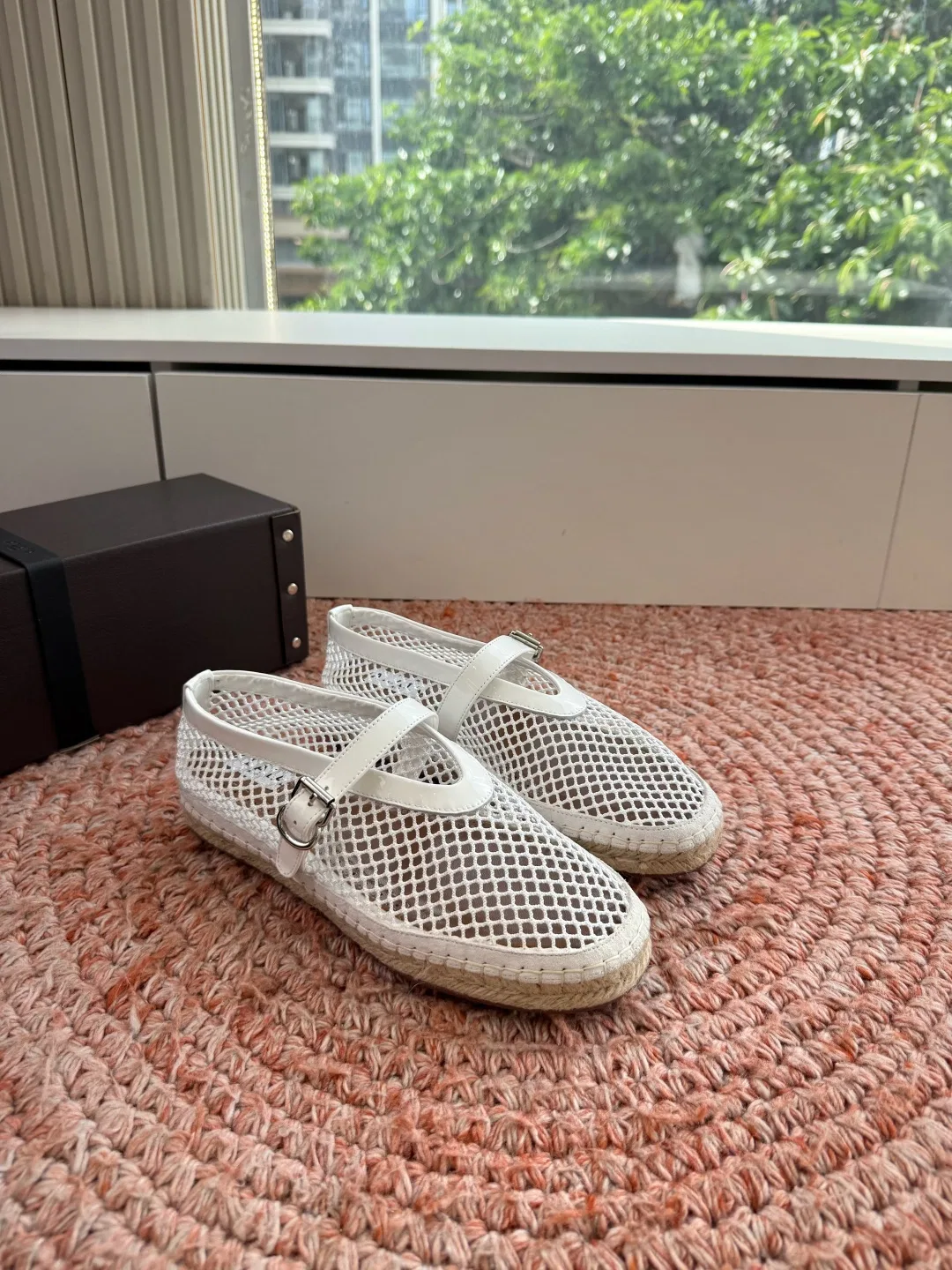 ALAIA 27FW WAUSUNH 014 플랫슈즈 24