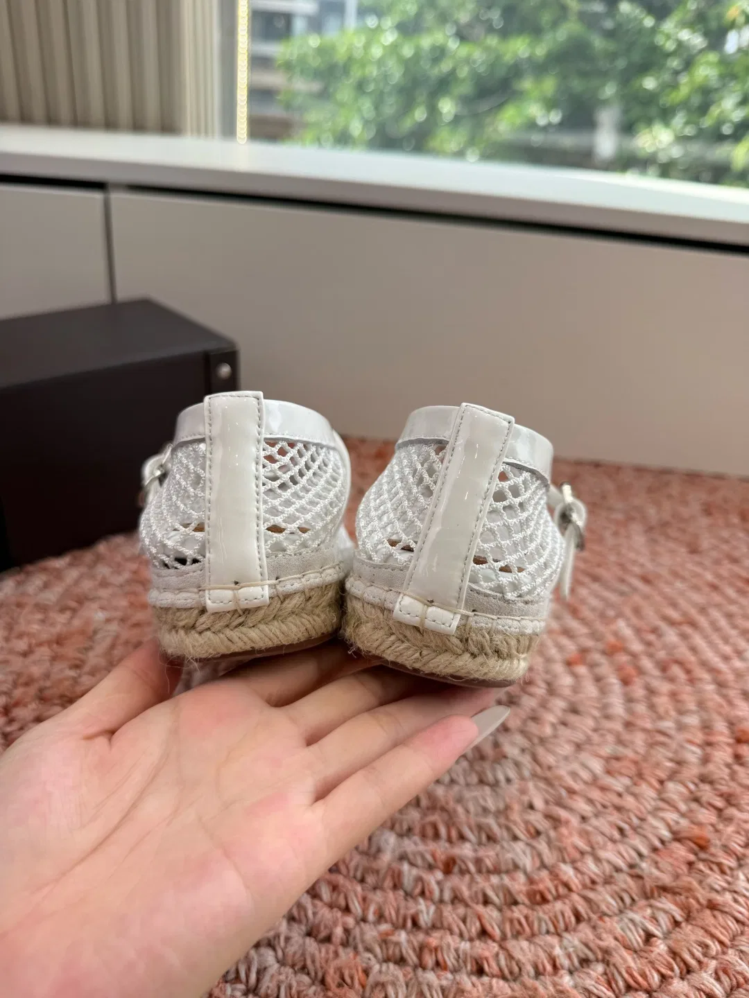 ALAIA 27FW WAUSUNH 014 플랫슈즈 27