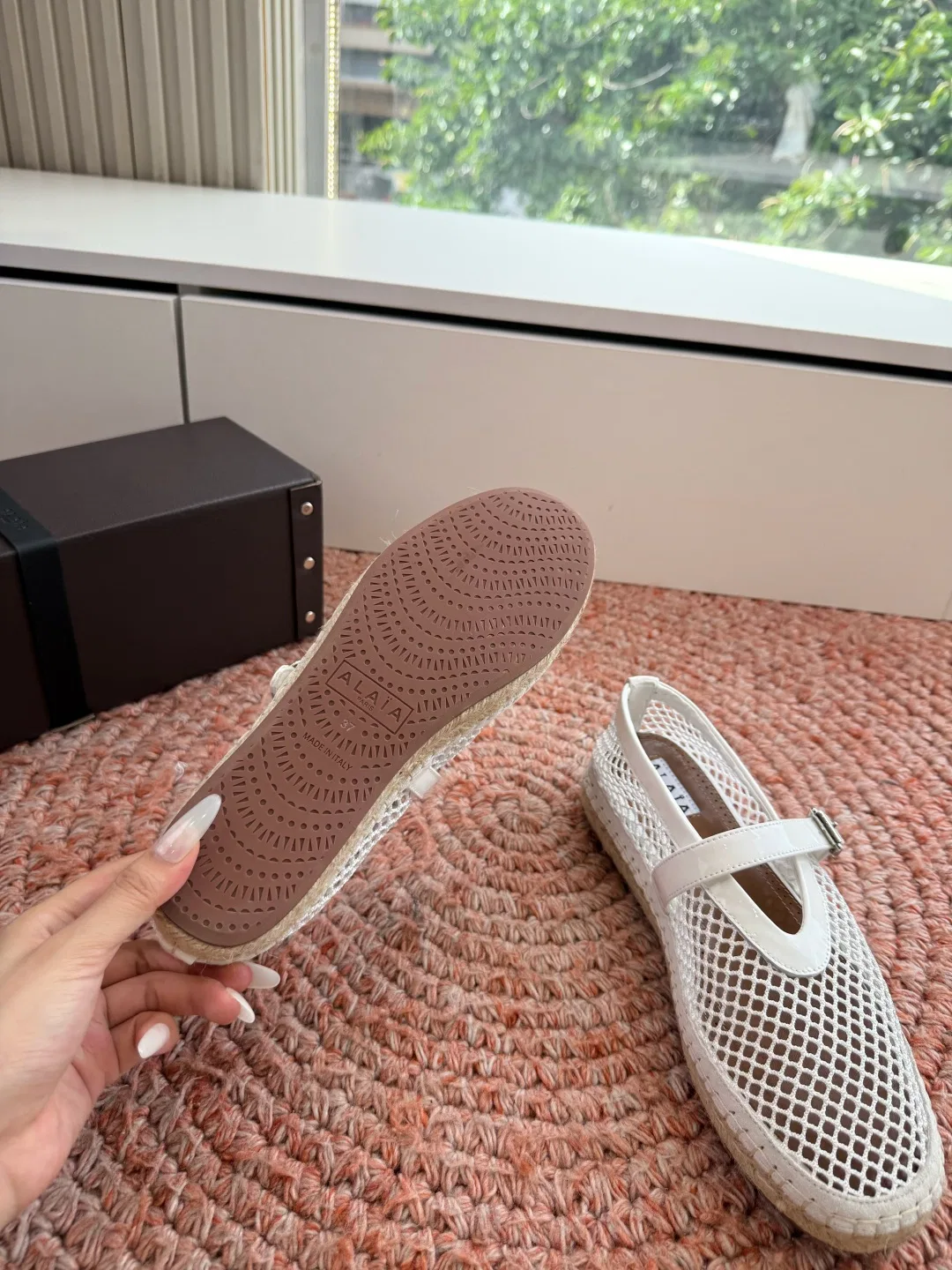 ALAIA 27FW WAUSUNH 014 플랫슈즈 28