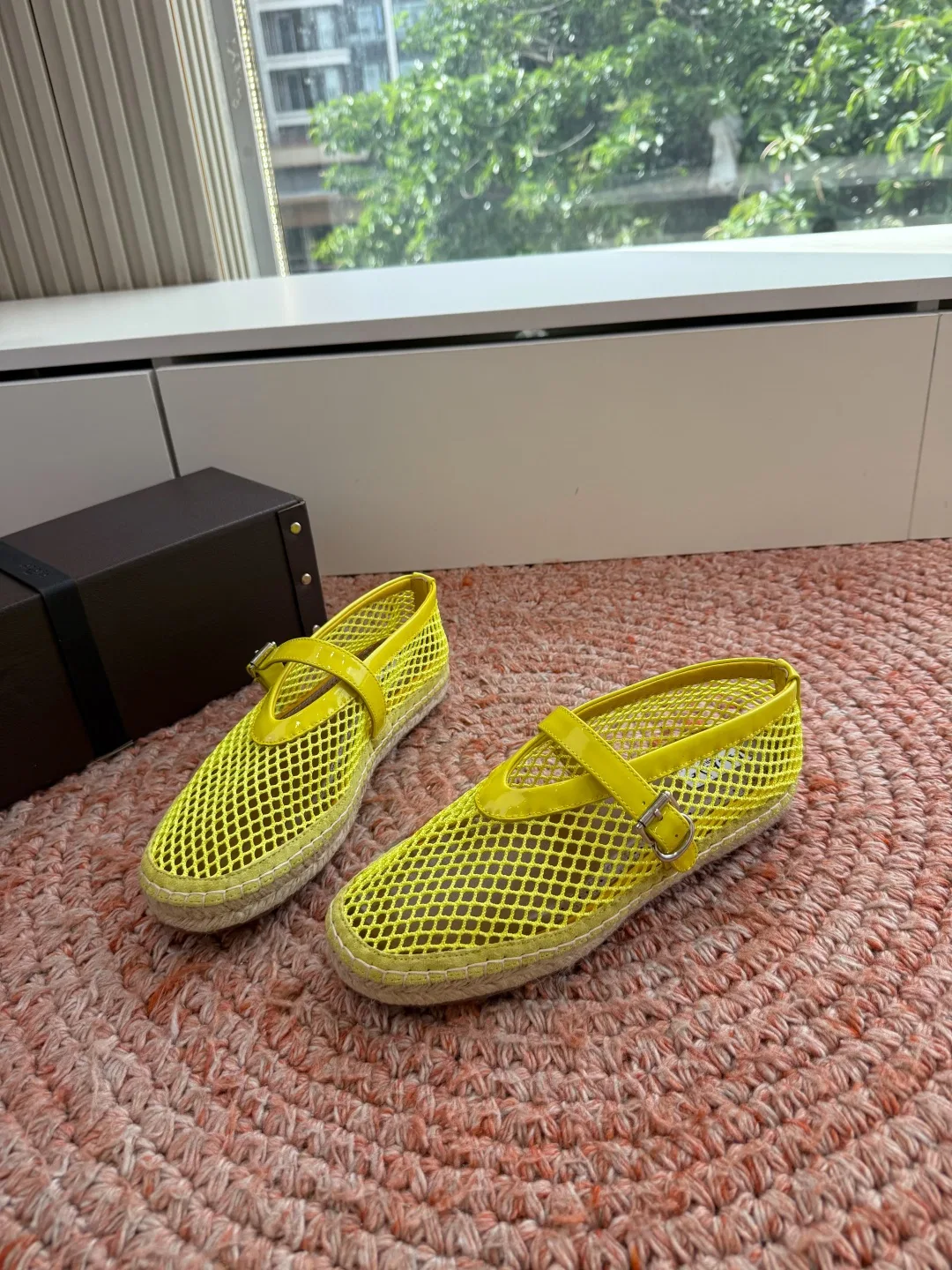 ALAIA 27FW WAUSUNH 014 플랫슈즈 30