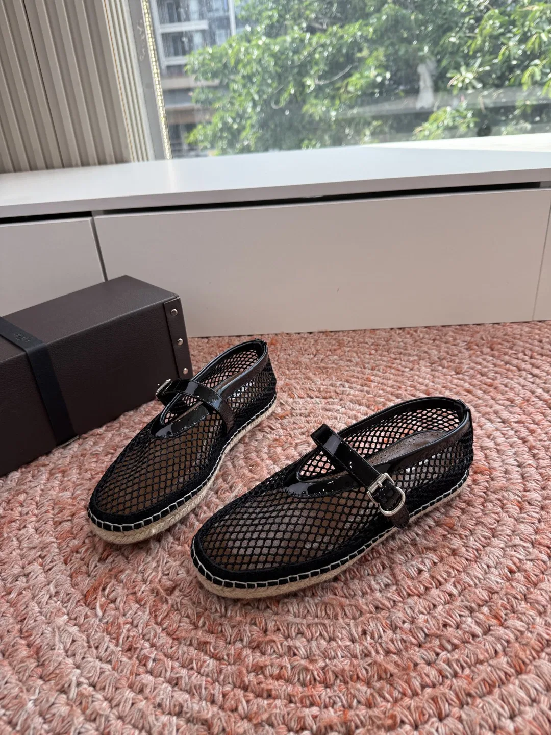 ALAIA 27FW WAUSUNH 014 플랫슈즈 39