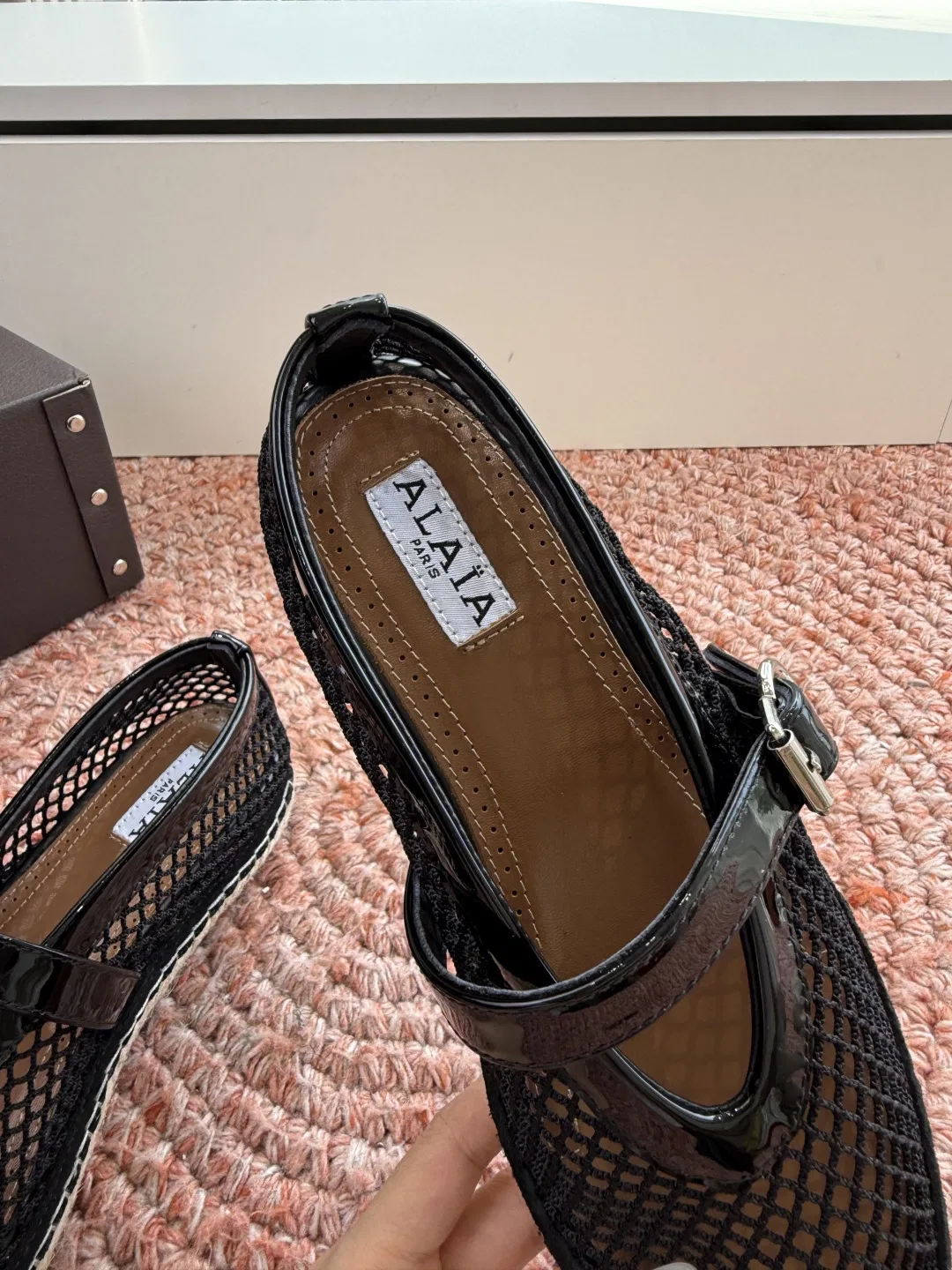 ALAIA 27FW WAUSUNH 014 플랫슈즈 43