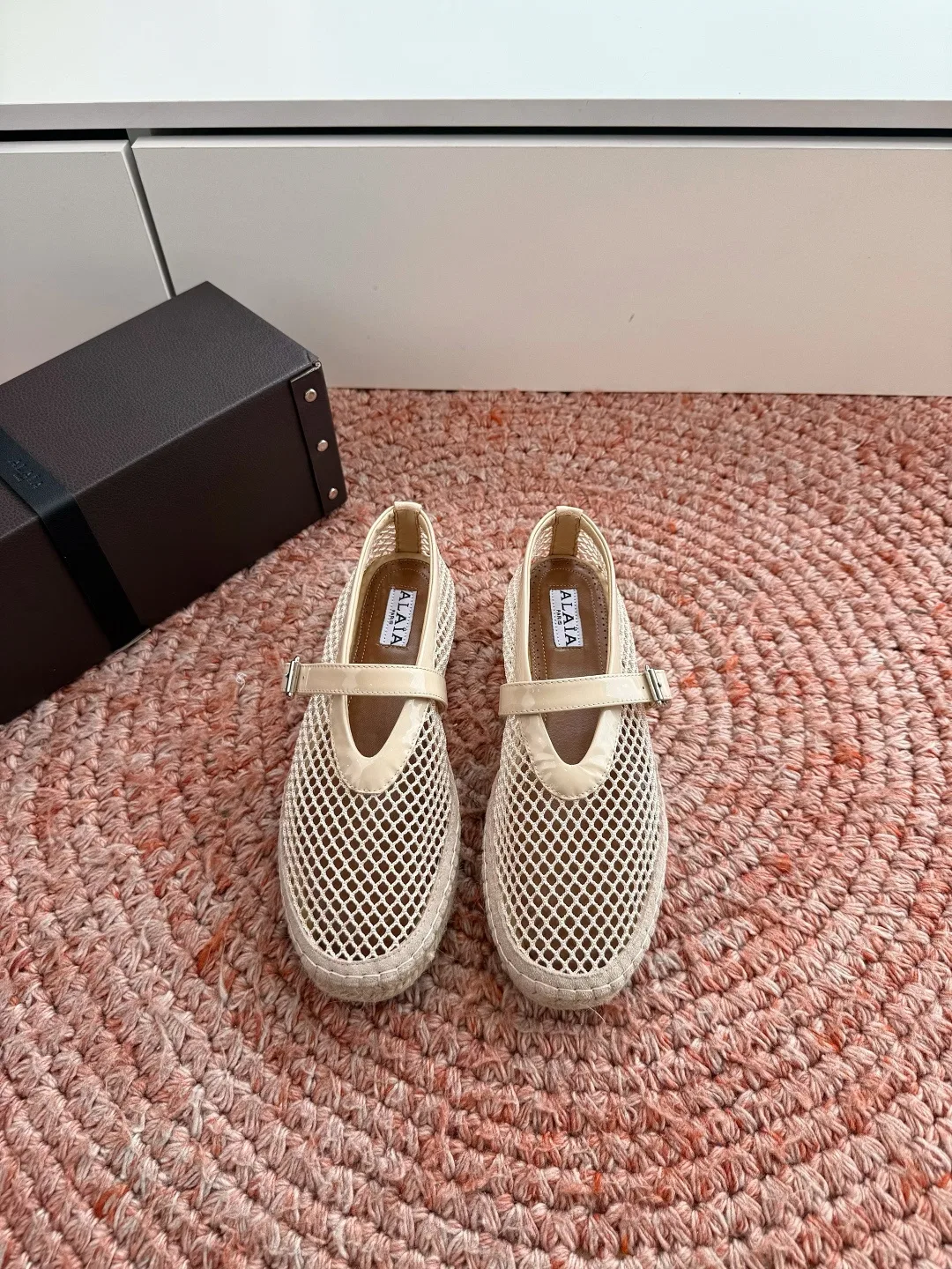 ALAIA 27FW WAUSUNH 014 플랫슈즈 47