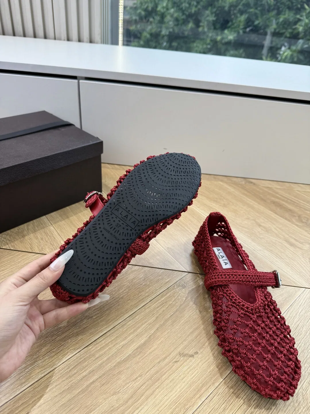 ALAIA 27FW WAUSUNH 015 플랫슈즈 7