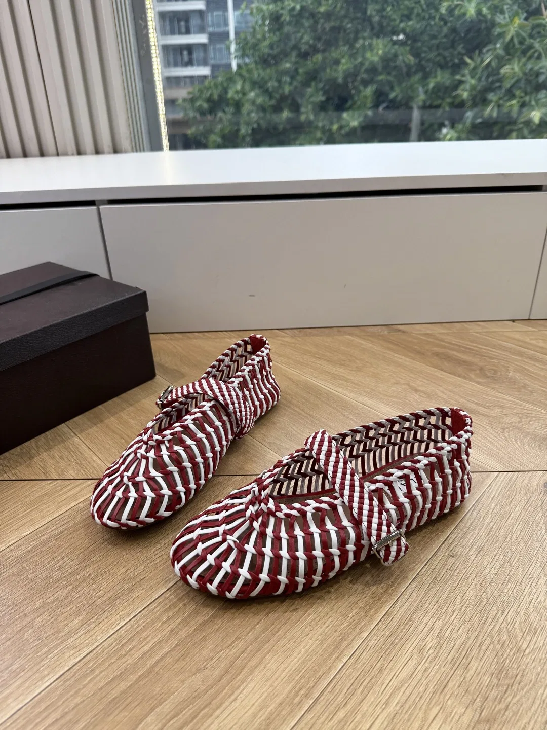 ALAIA 27FW WAUSUNH 016 플랫슈즈 10