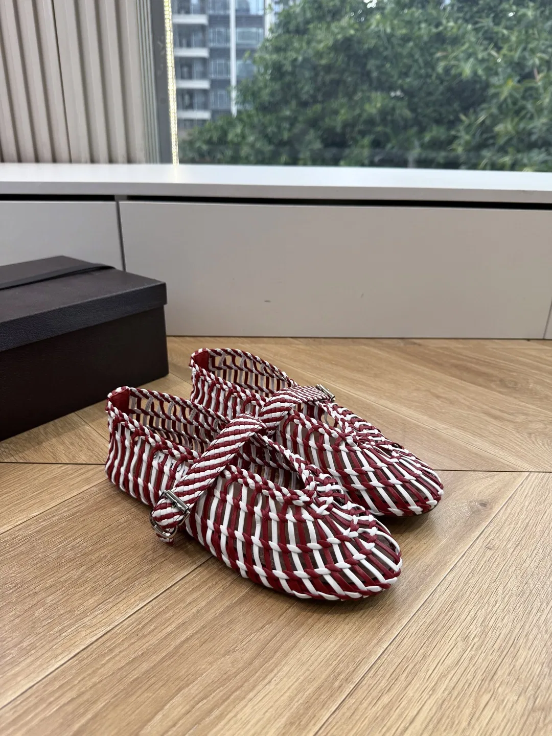 ALAIA 27FW WAUSUNH 016 플랫슈즈 13