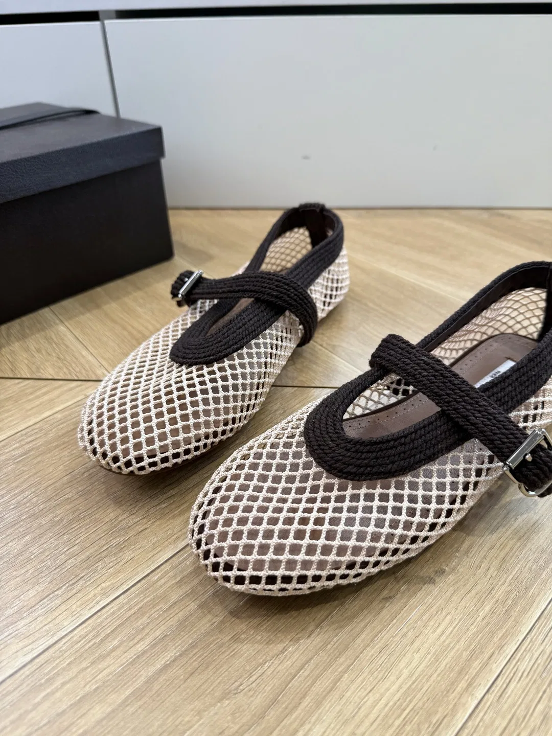 ALAIA 27FW WAUSUNH 018 플랫슈즈 7