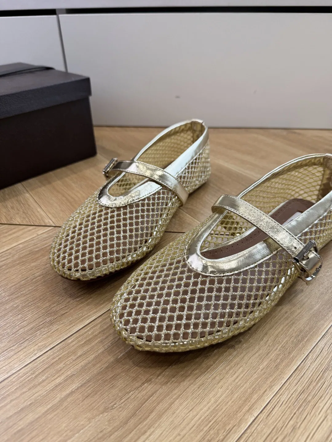 ALAIA 27FW WAUSUNH 018 플랫슈즈 16