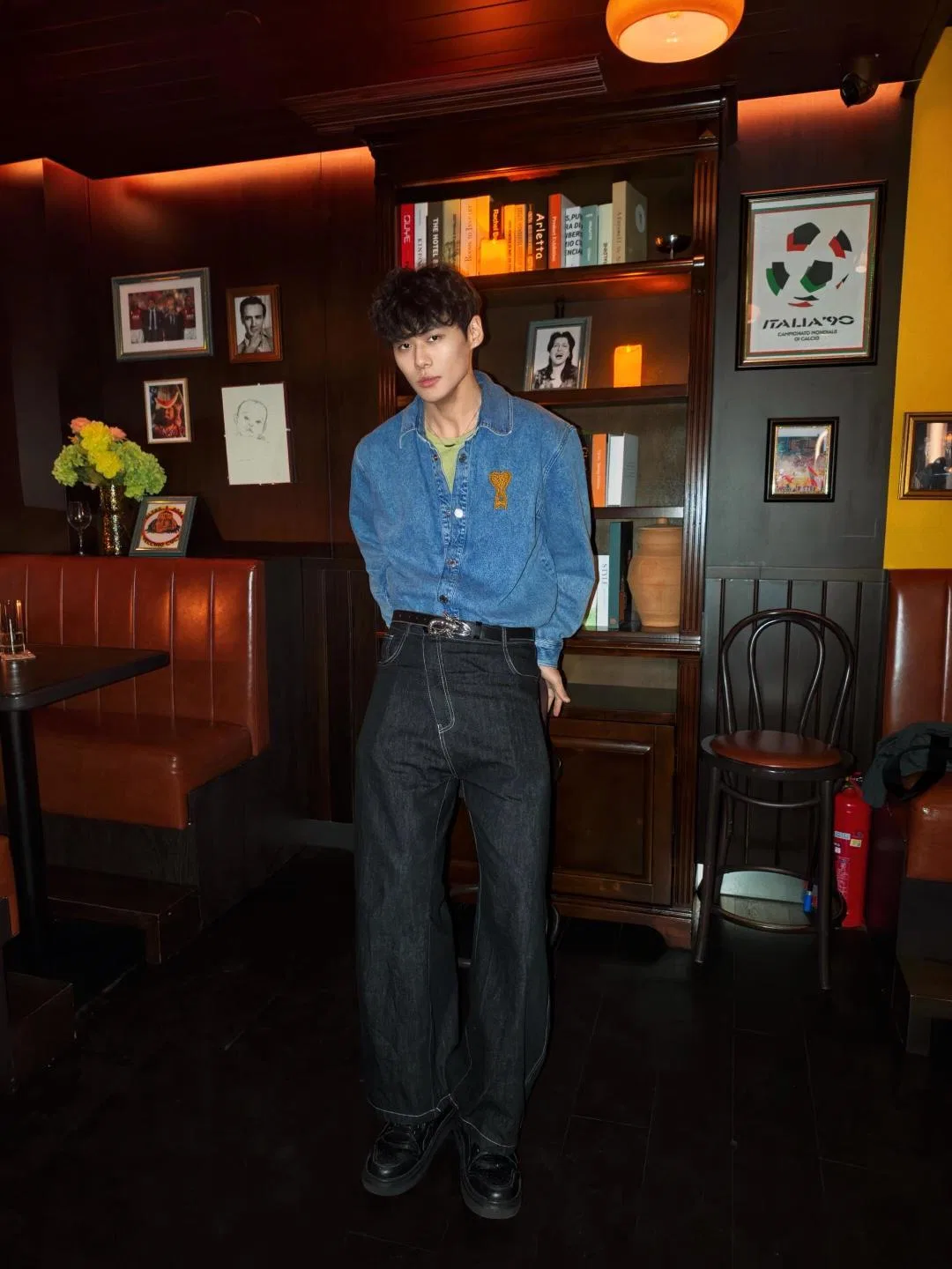 AMI 27FW HQNATRD 001 데님셔츠 11
