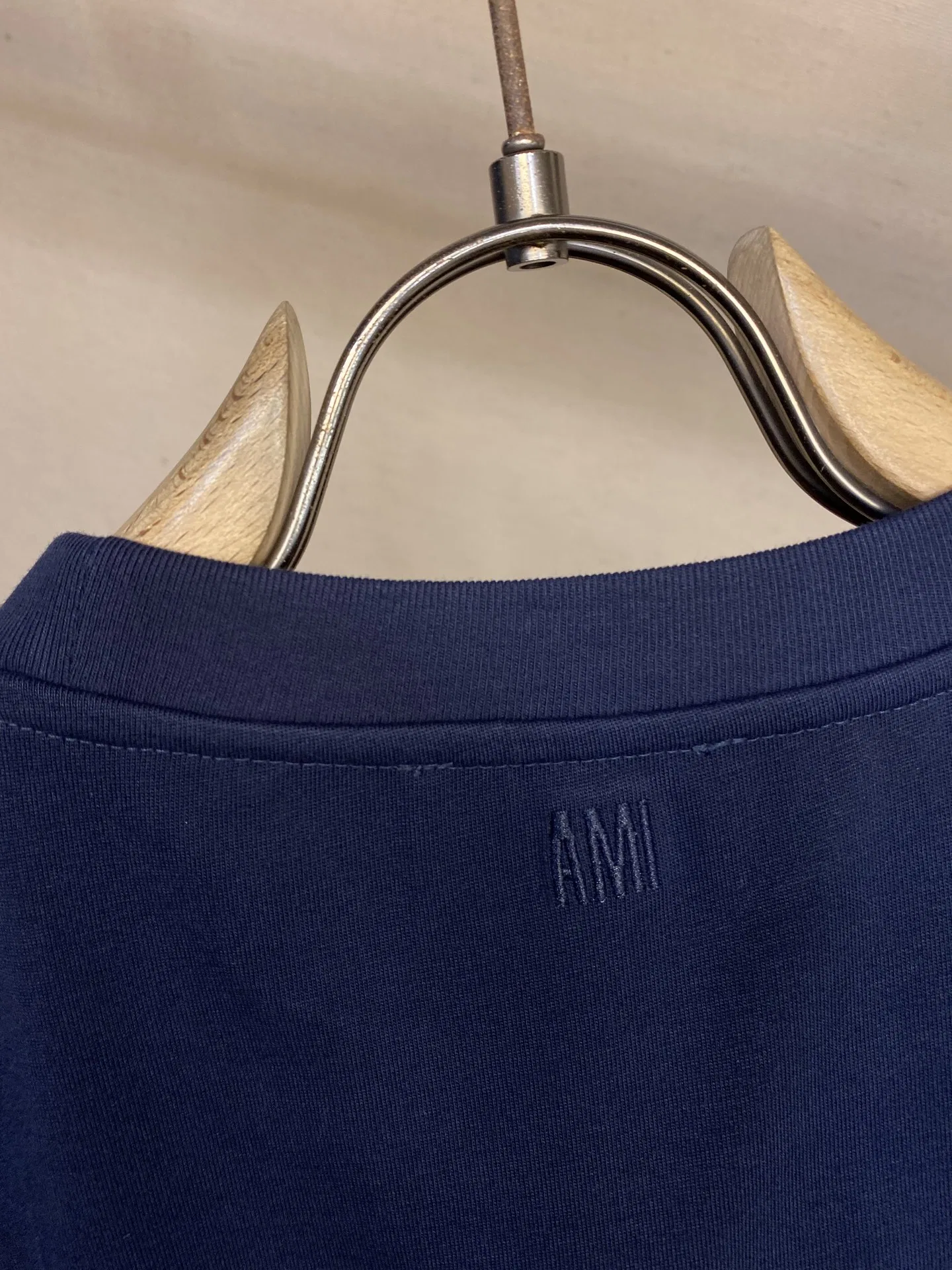AMI 27FW YVJJGOR 005 반팔티셔츠 7