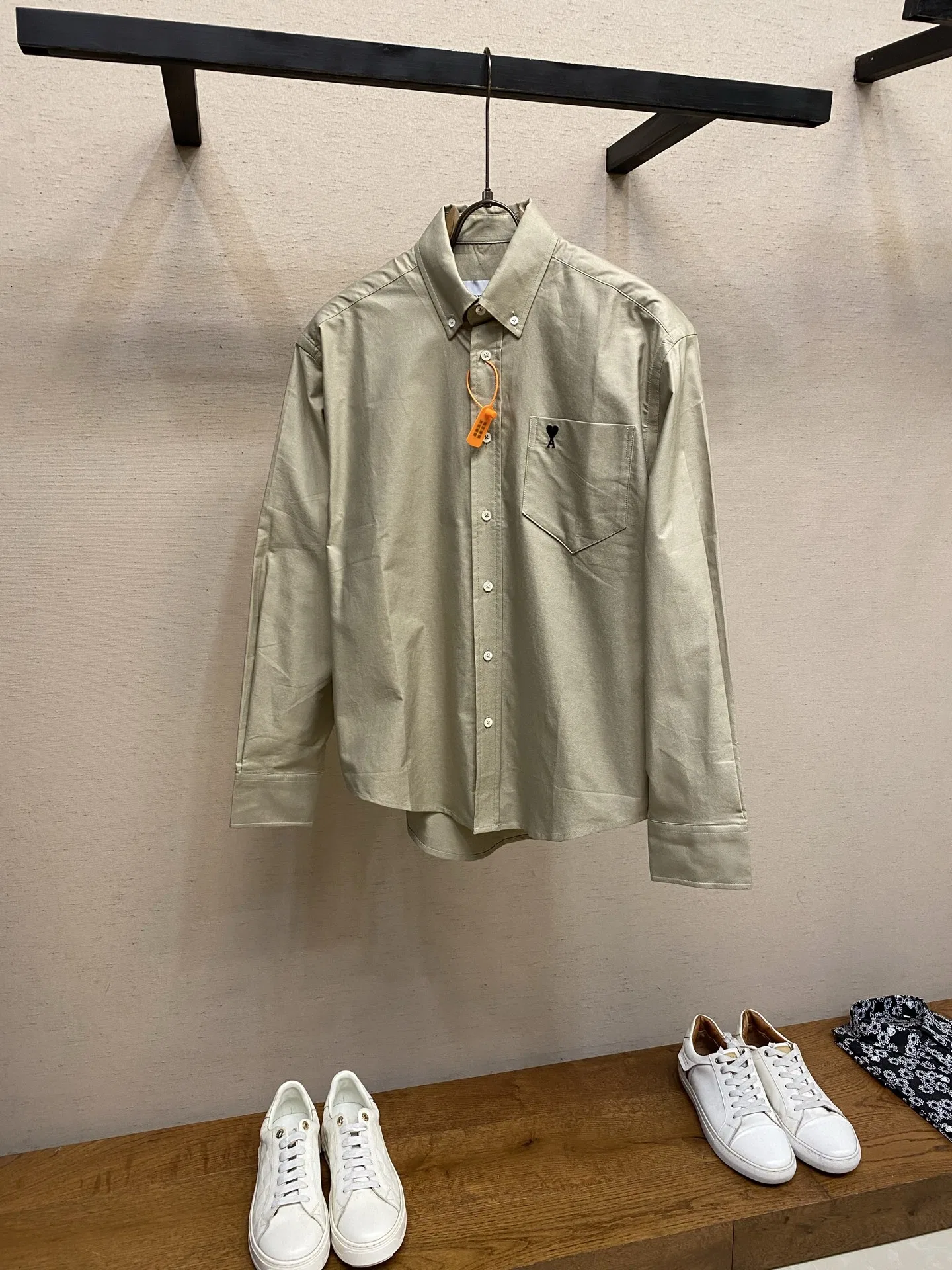 AMI 27FW YVJJGOR 007 셔츠 9