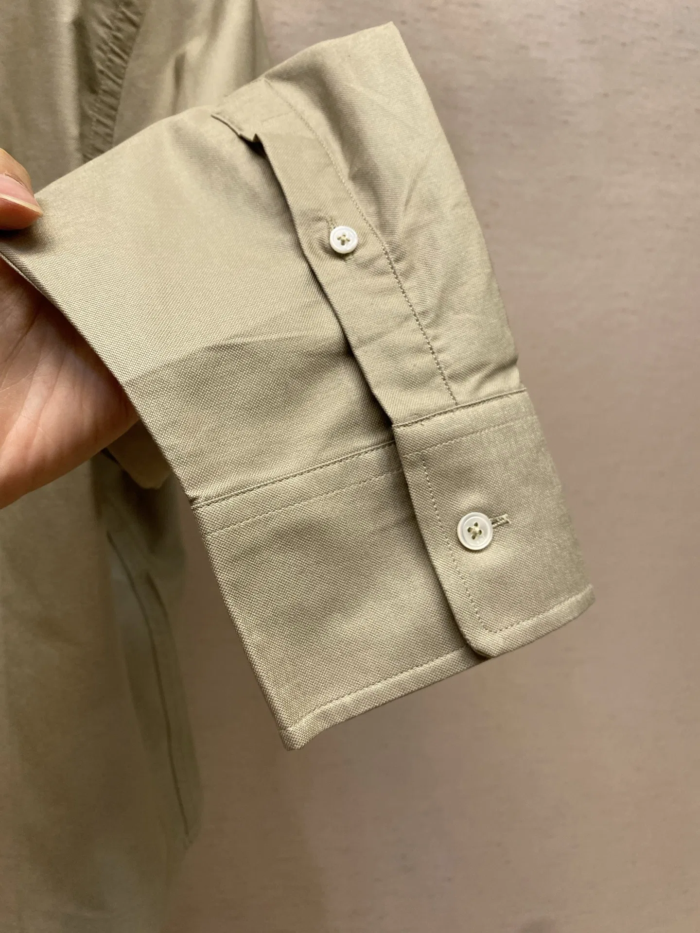 AMI 27FW YVJJGOR 007 셔츠 14