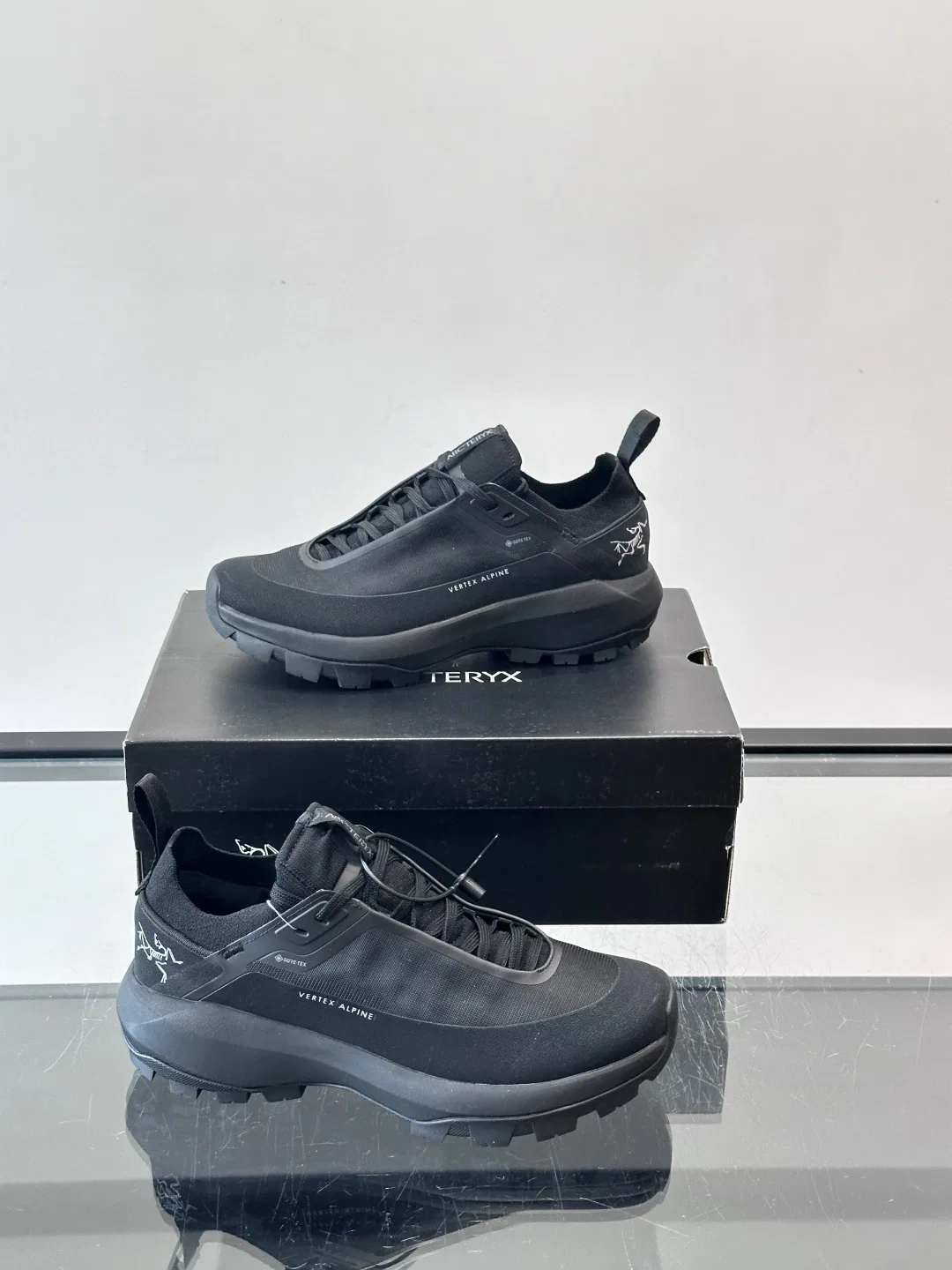 ARC 27FW DEONMHZ 001 운동화 13