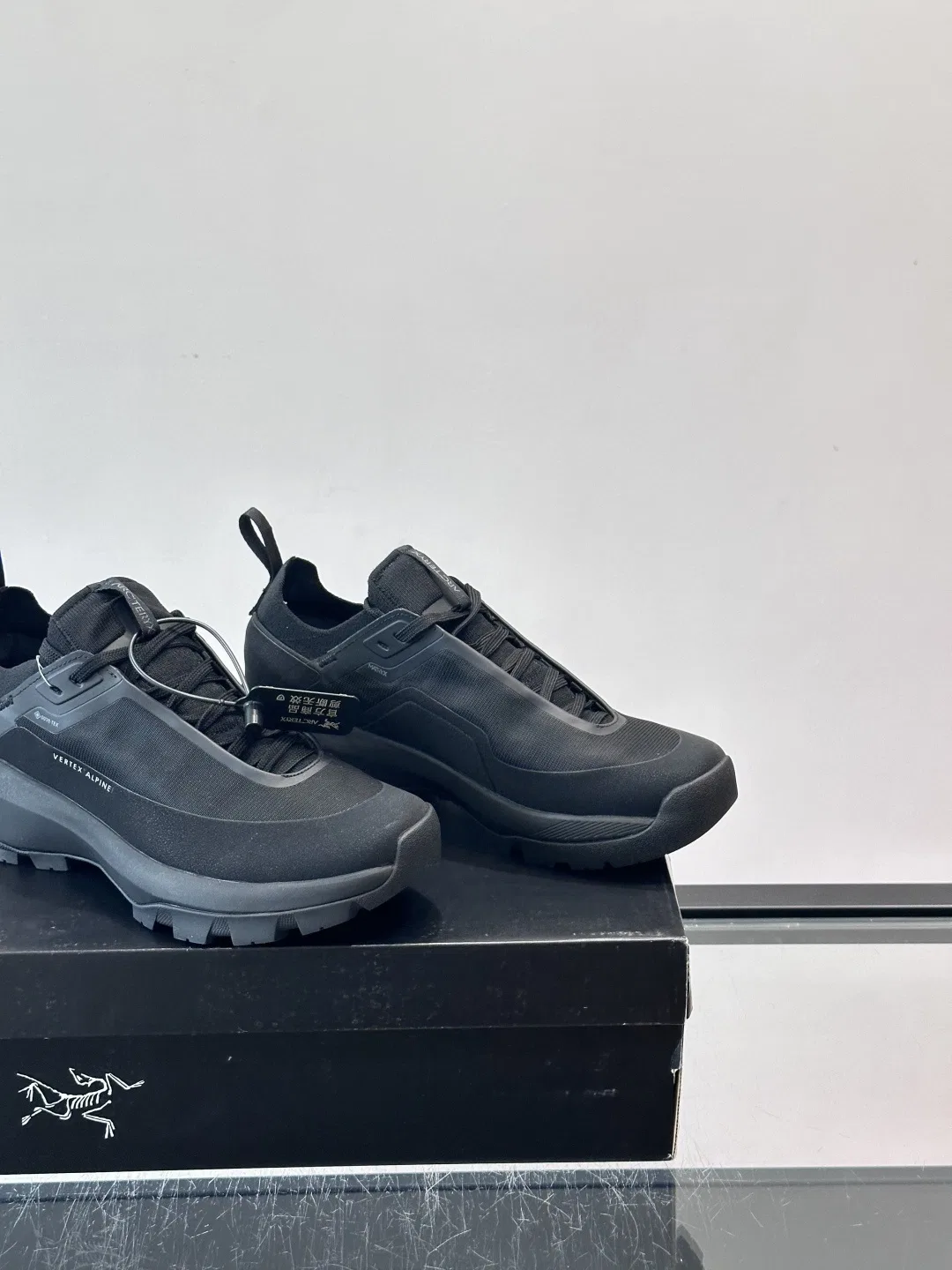 ARC 27FW DEONMHZ 001 운동화 16