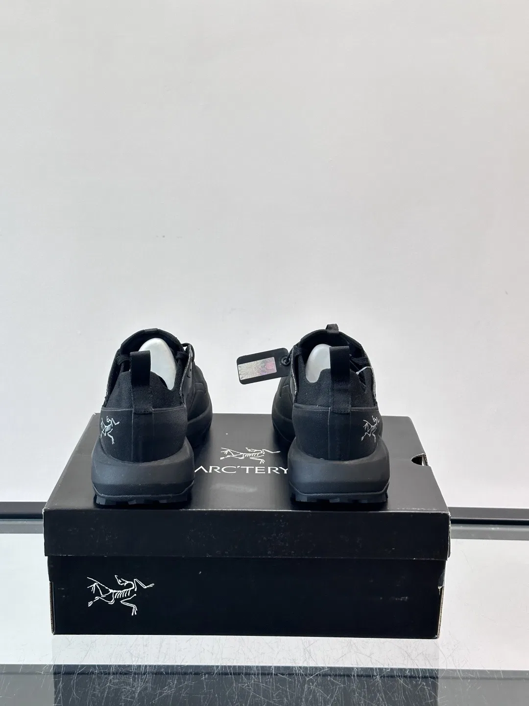 ARC 27FW DEONMHZ 001 운동화 17