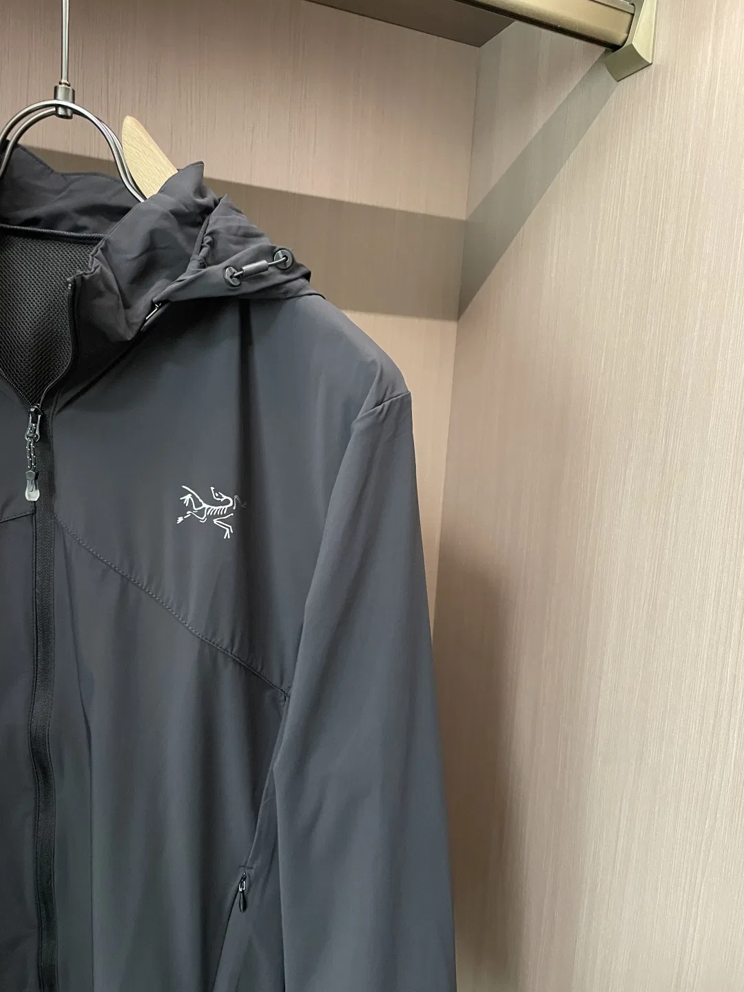 ARC 27FW KOCXIIW 001 윈드브레이커 12