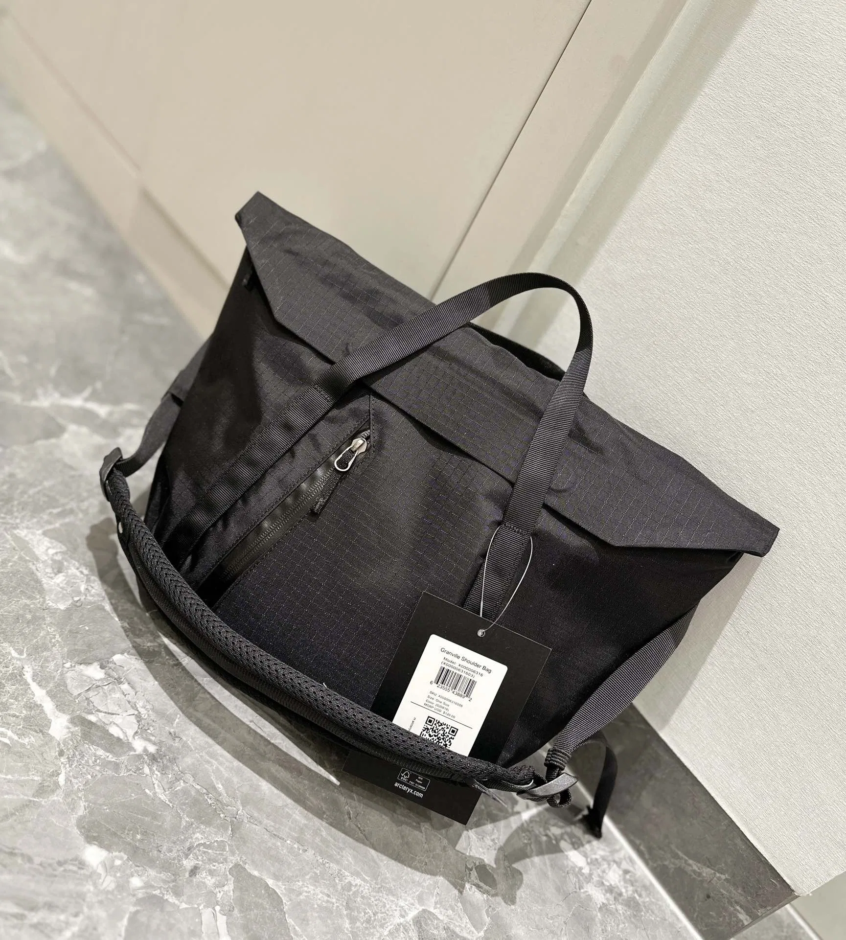 ARC 27FW PTBDKDT 011 크로스백 15