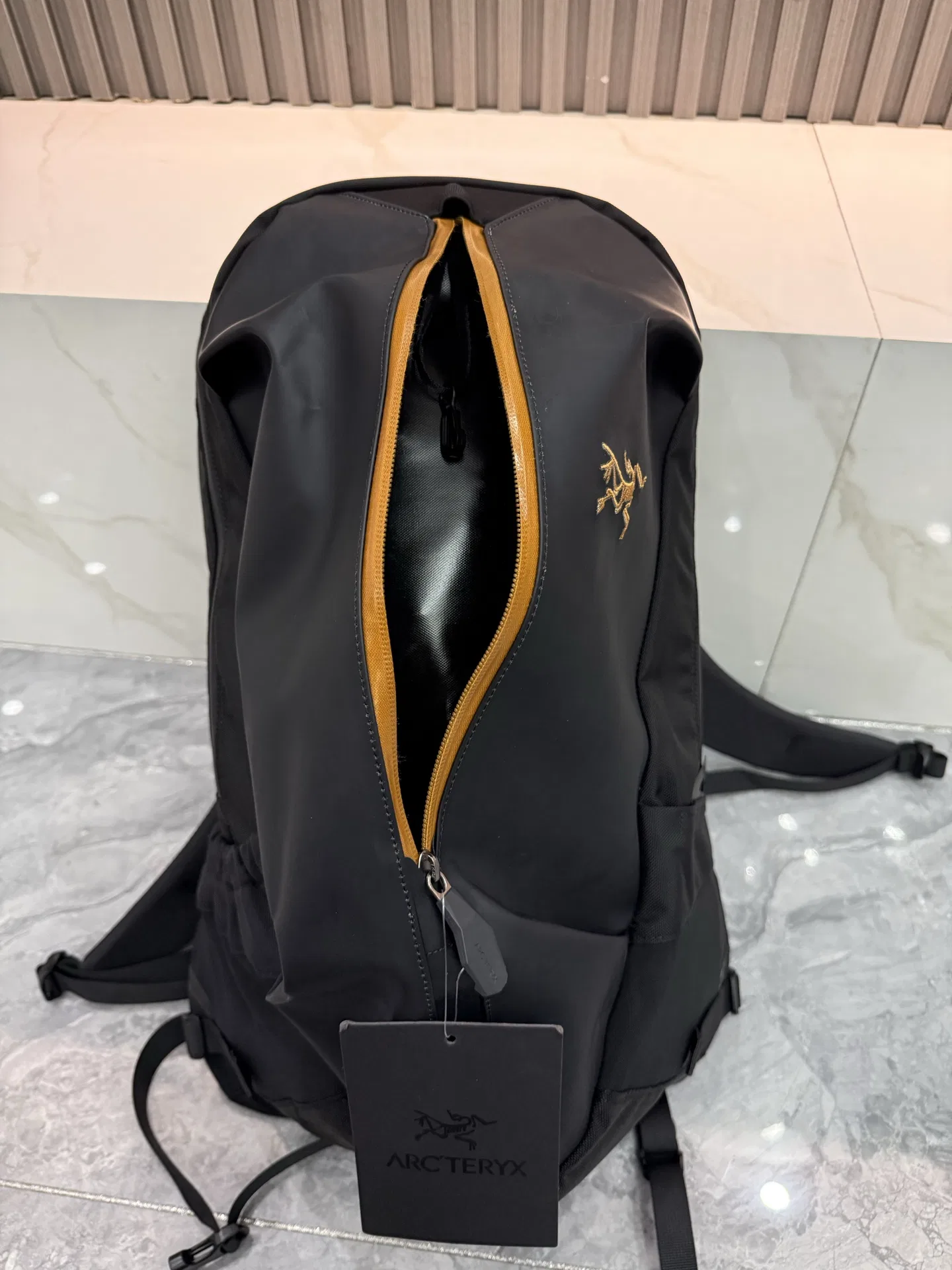 ARC 27FW PTBDKDT 015 백팩 80