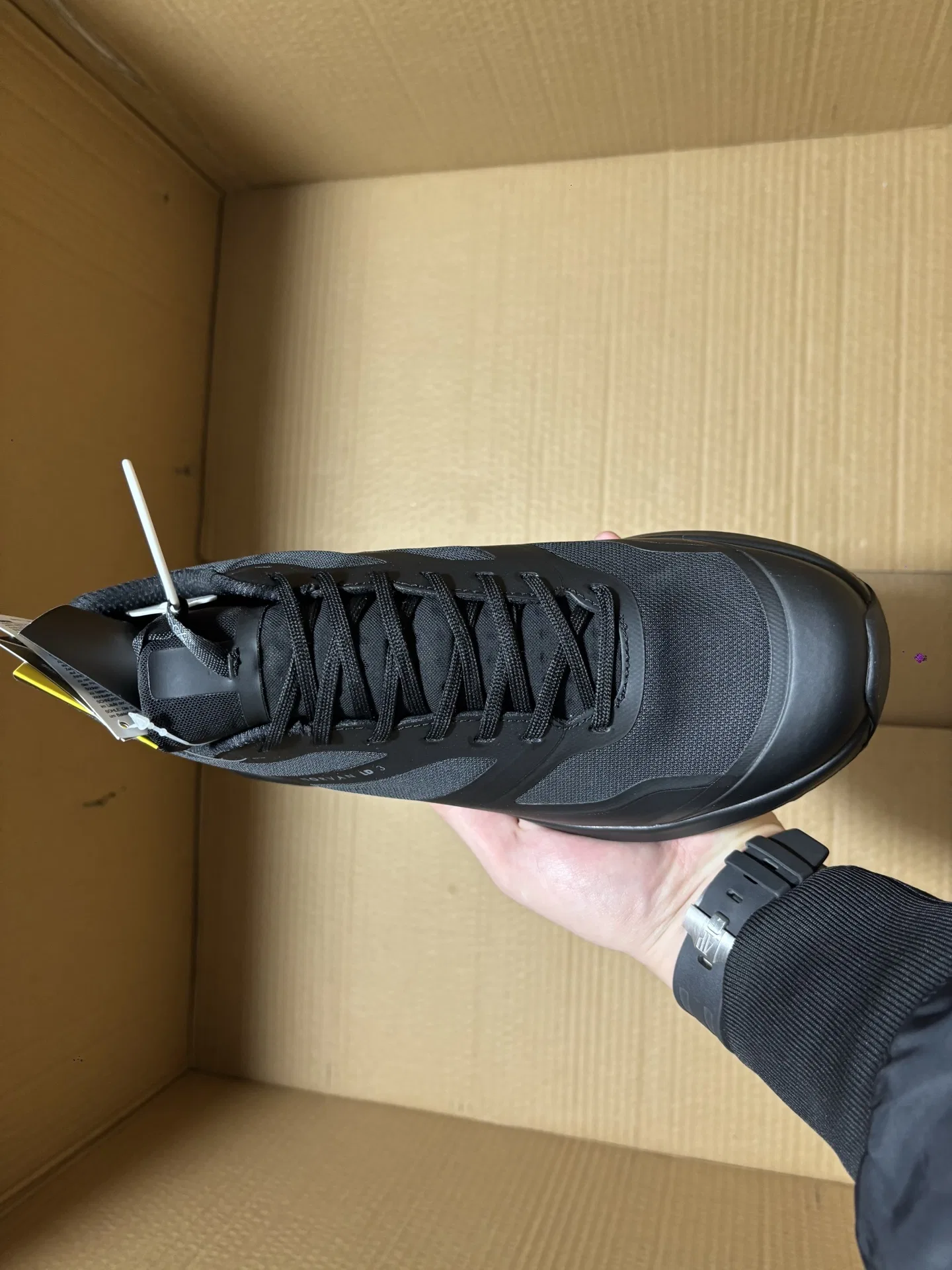 ARC 27FW WPIHAQP 002 운동화 23