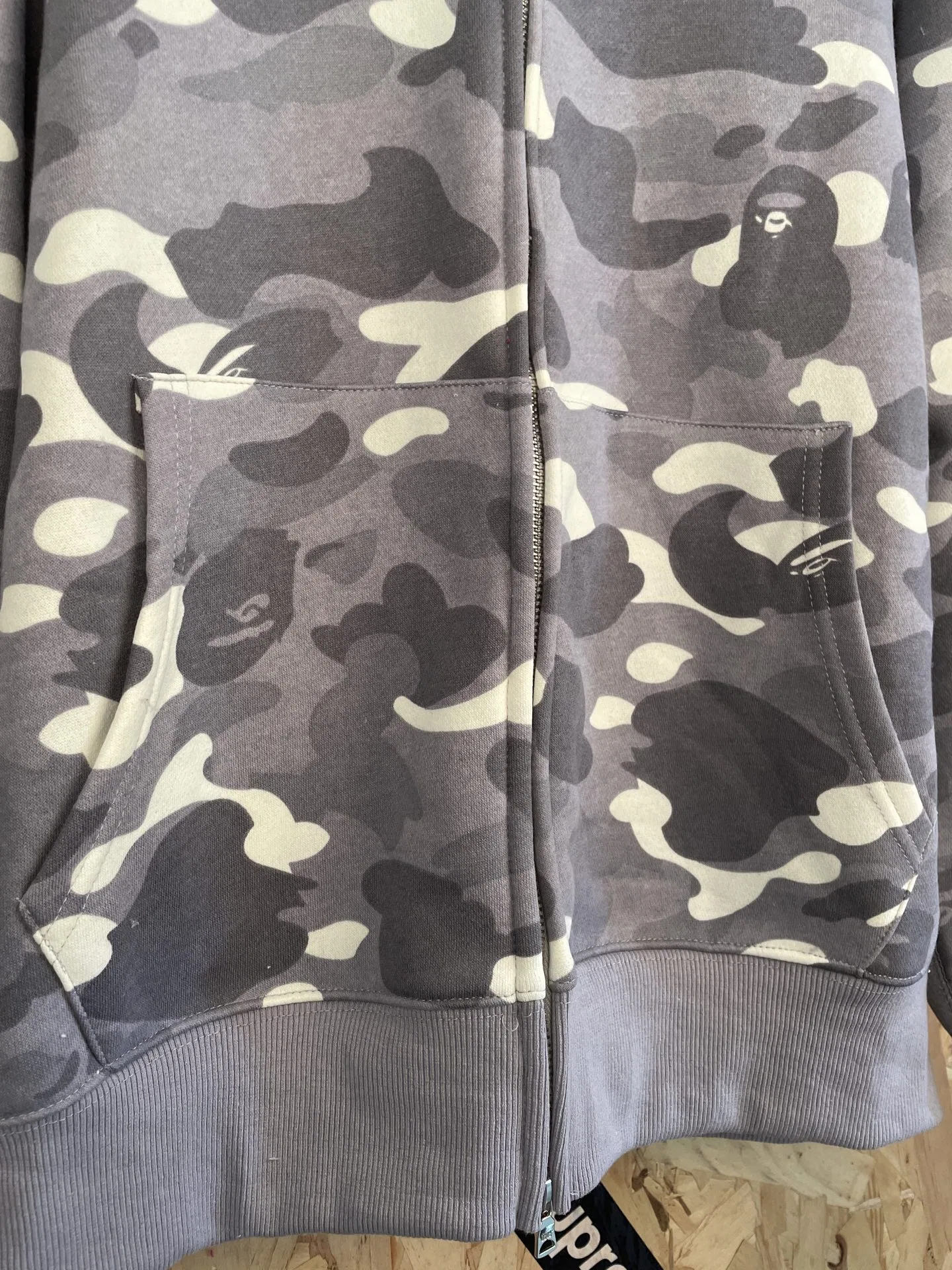 BAPE 27FW EYZUTRQ 001 집업후드 13