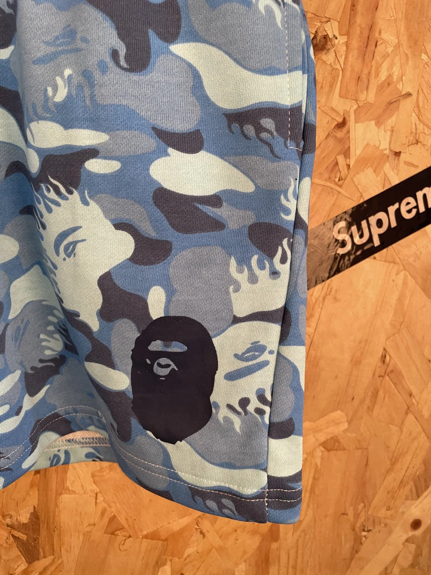 BAPE 27FW PGEXRVF 001 숏츠 11