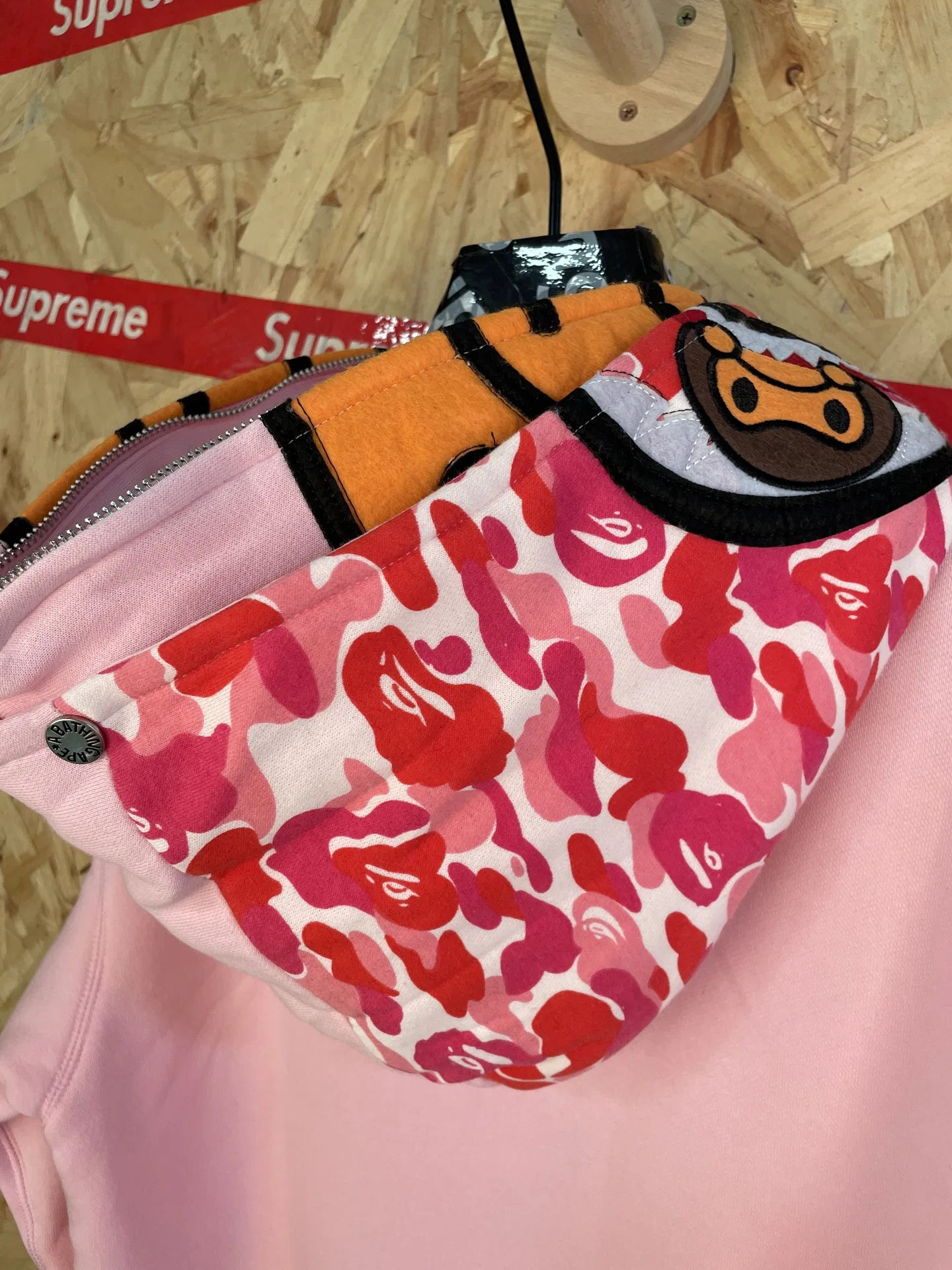 BAPE 27FW PGEXRVF 002 집업후드 16