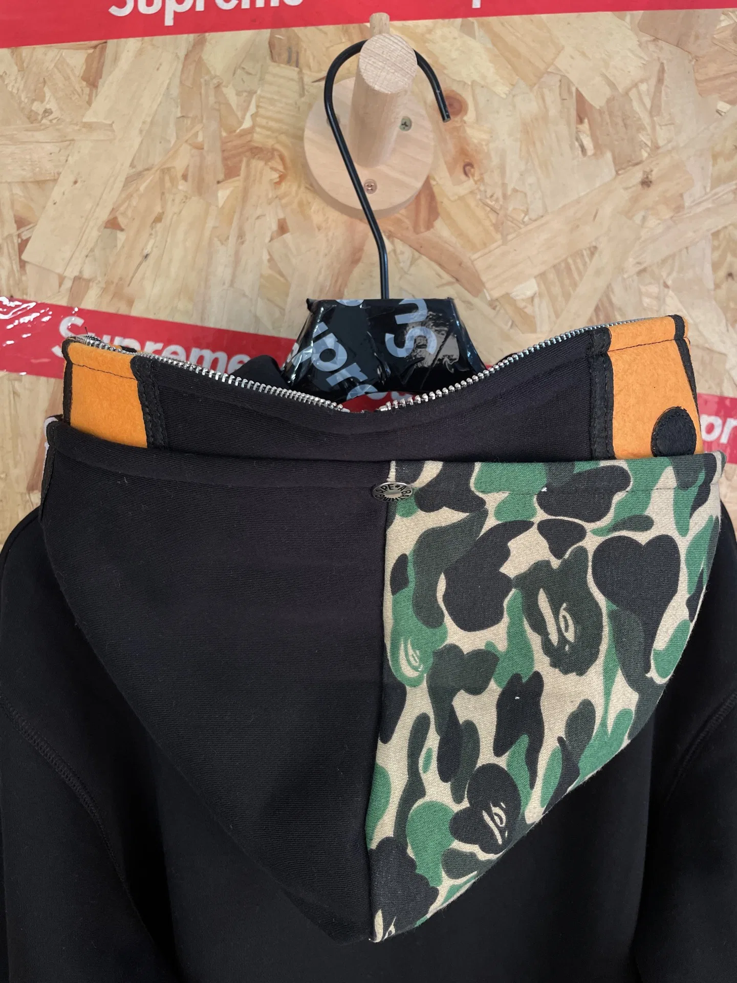 BAPE 27FW PGEXRVF 002 집업후드 23