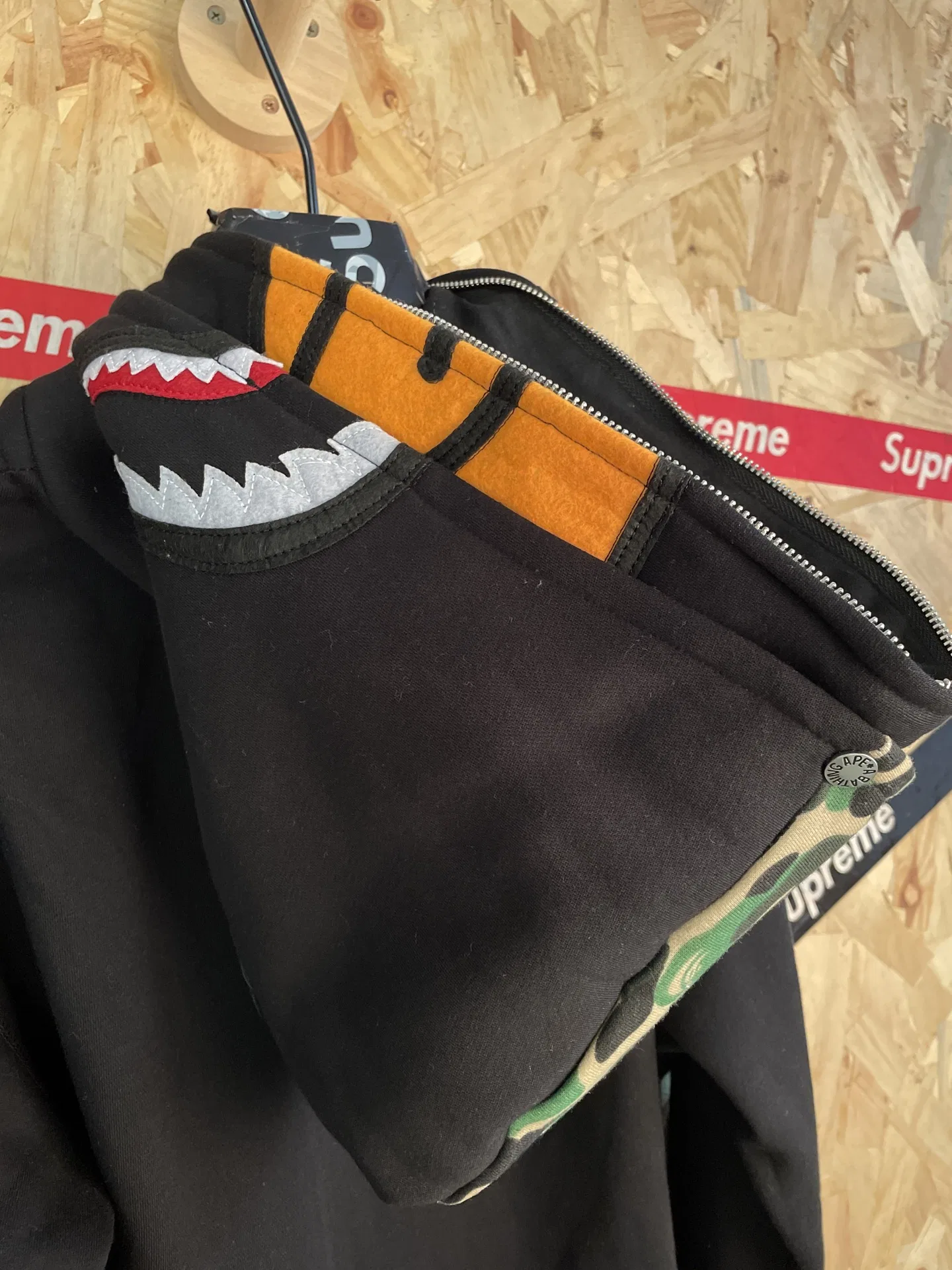 BAPE 27FW PGEXRVF 002 집업후드 25