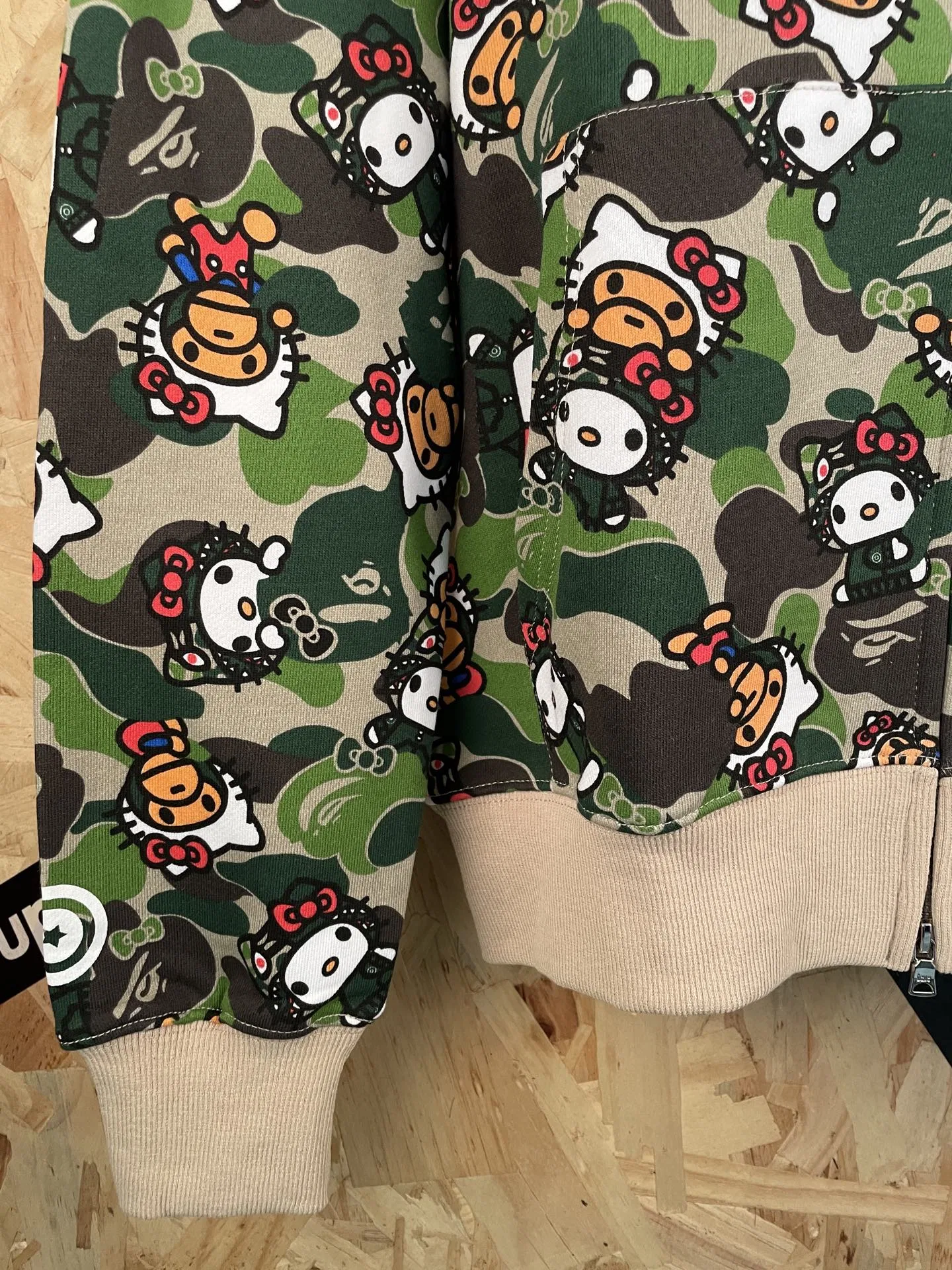 BAPE 27FW PGEXRVF 005 집업후드 13
