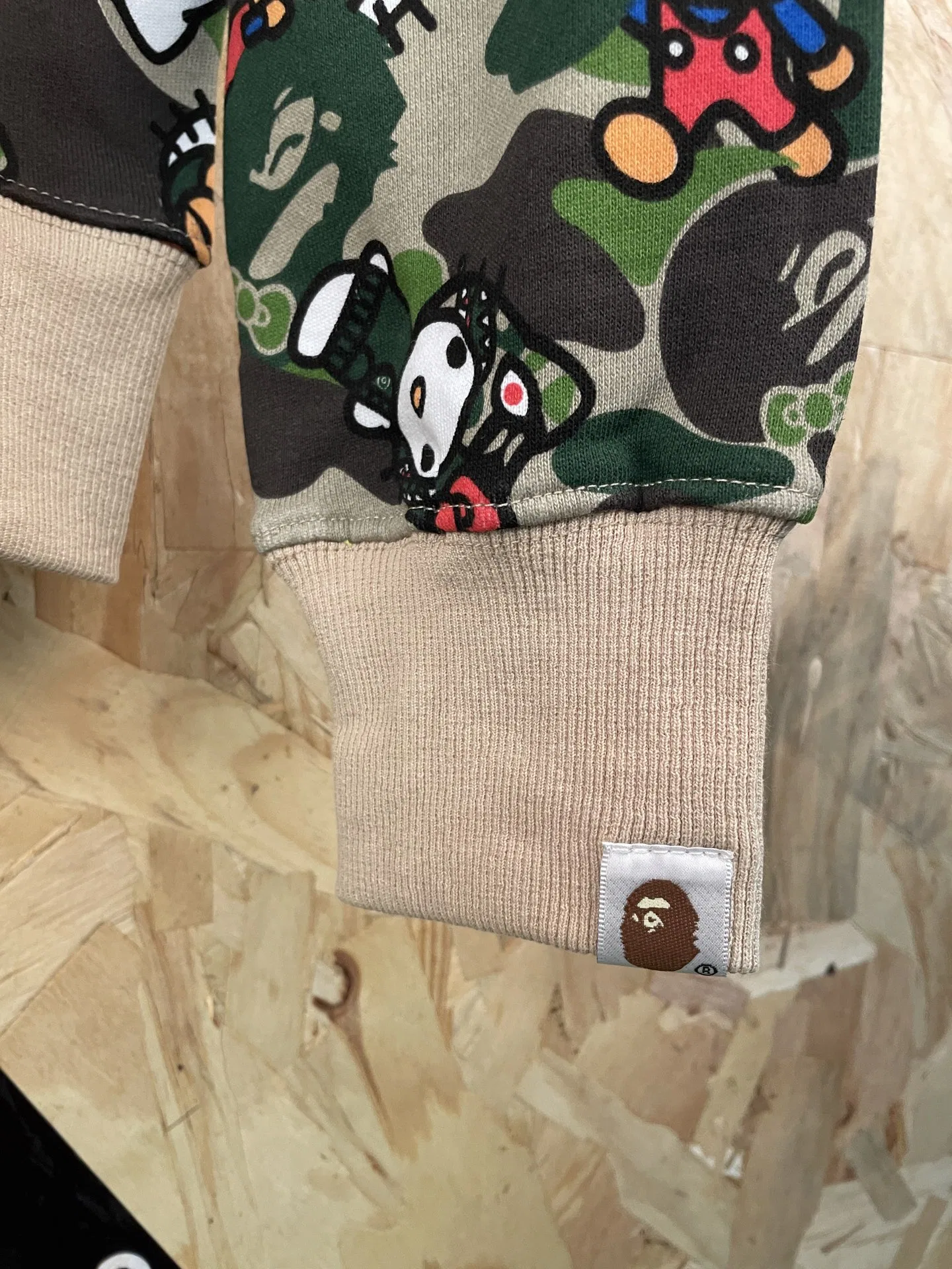 BAPE 27FW PGEXRVF 005 집업후드 15
