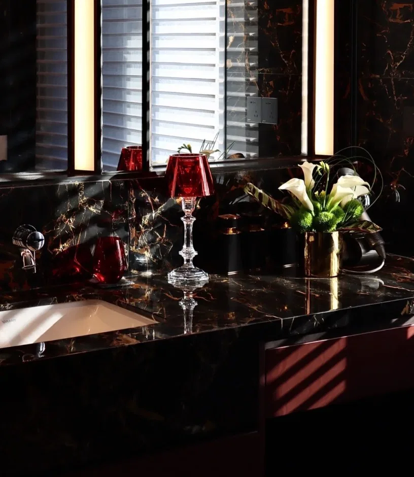 BAR 27FW ZFRQBCJ 006 조명 16