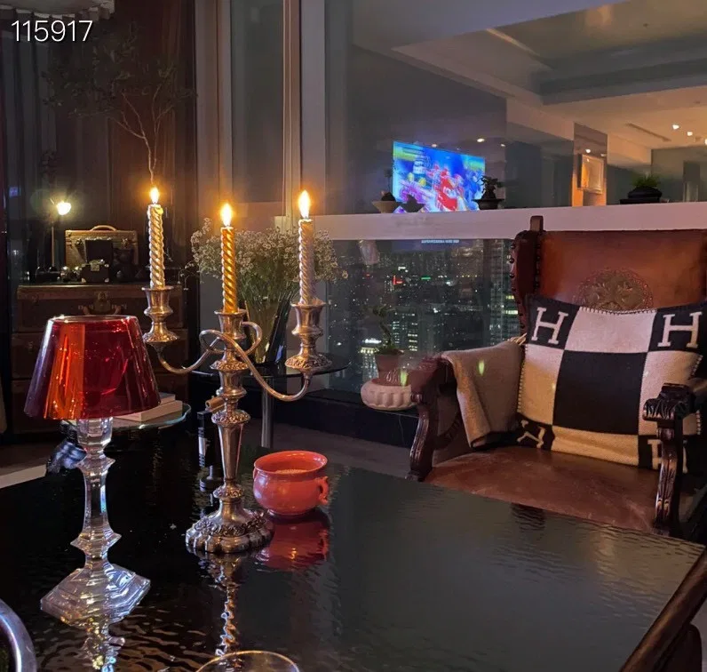 BAR 27FW ZFRQBCJ 006 조명 29