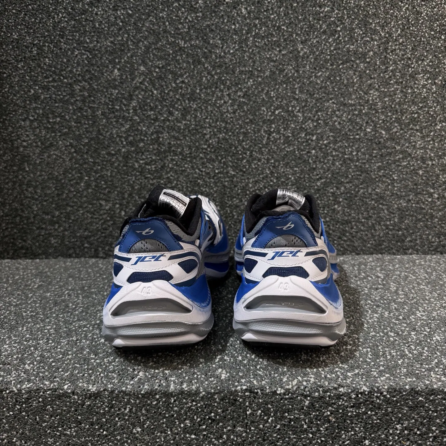 BC 27FW BRRRJHL 001 운동화 12