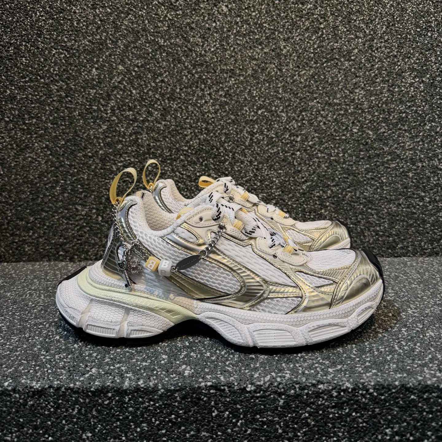 BC 27FW BRRRJHL 002 트랙슈즈 16